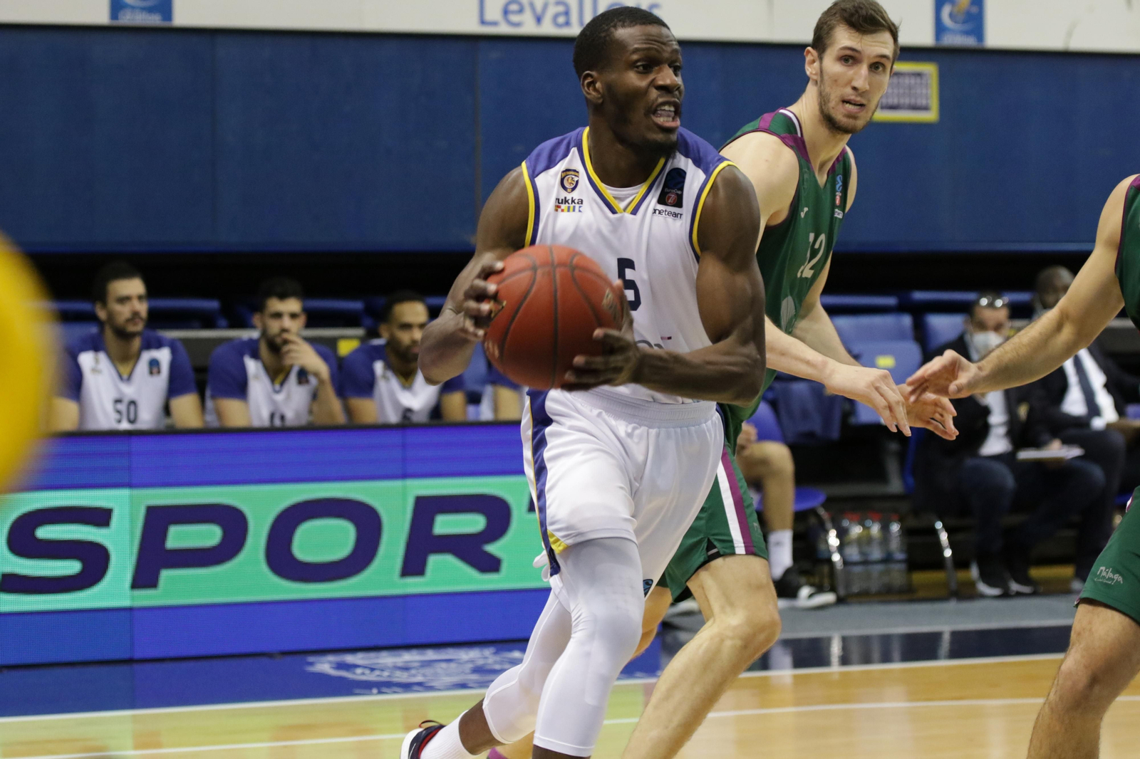 Las fotos del Metropolitans 92-Unicaja