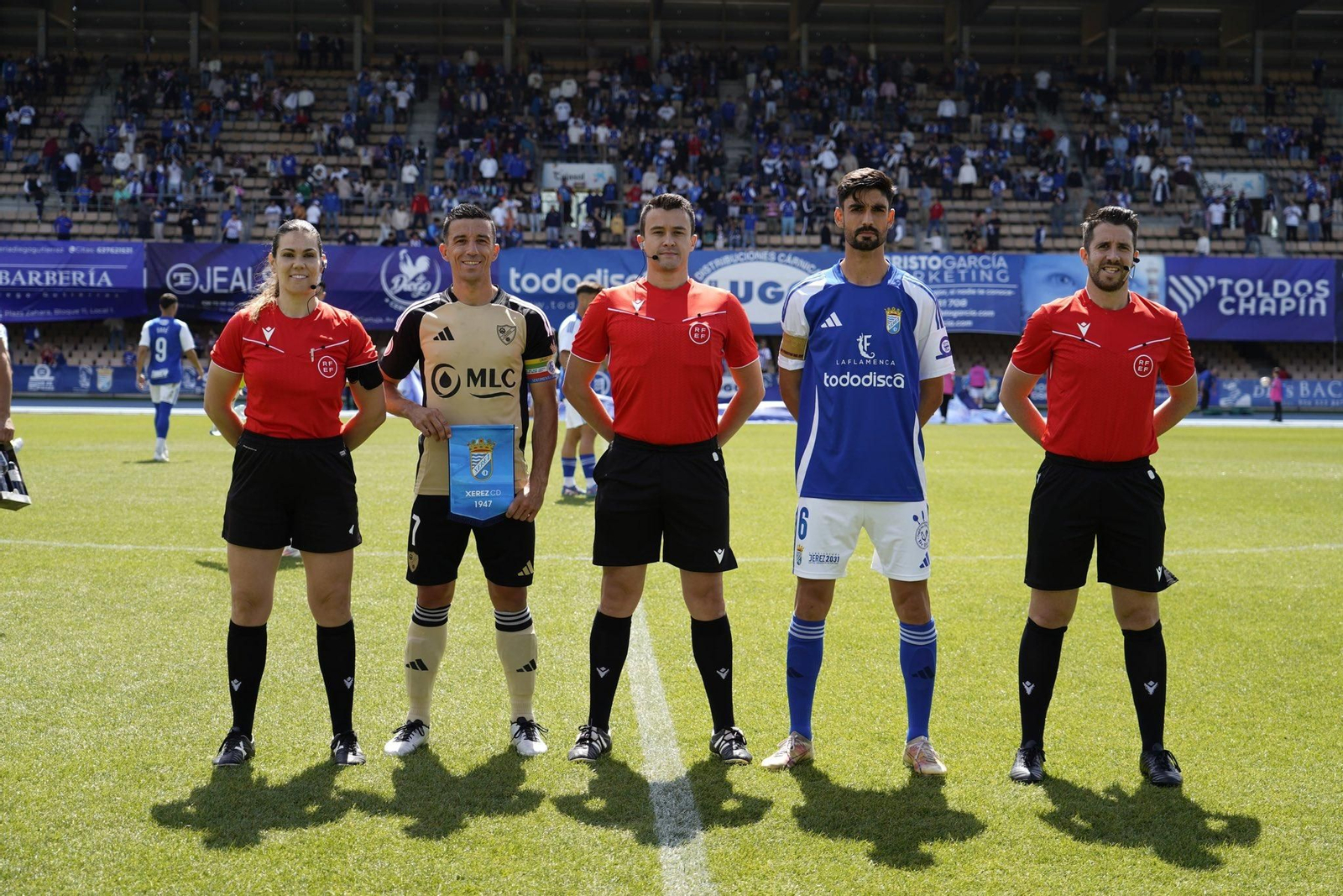 El cuadro linarense despidió la campaña con derrota.