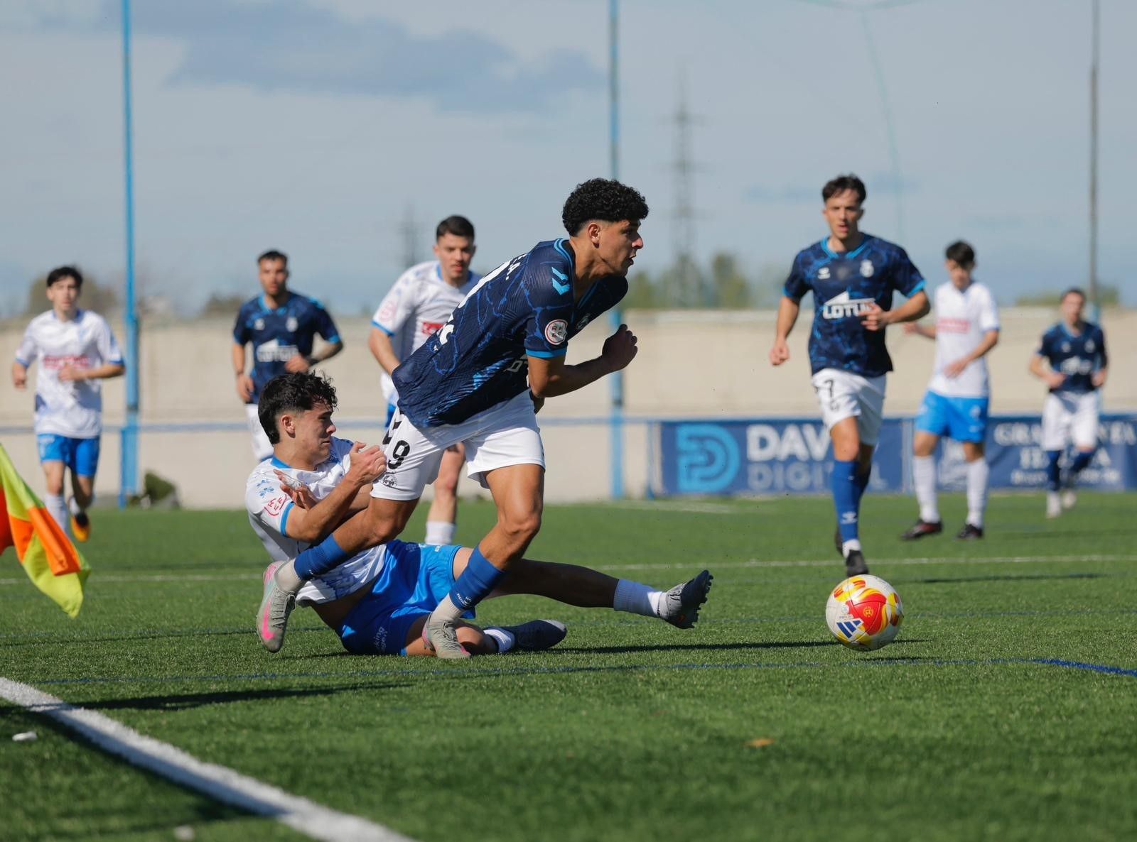 Las fotos del Castilleja-Balona de Tercera Federación (1-1)