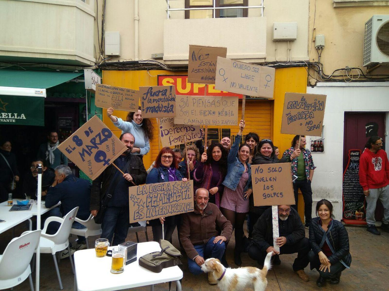 Las participantes de la fiesta.