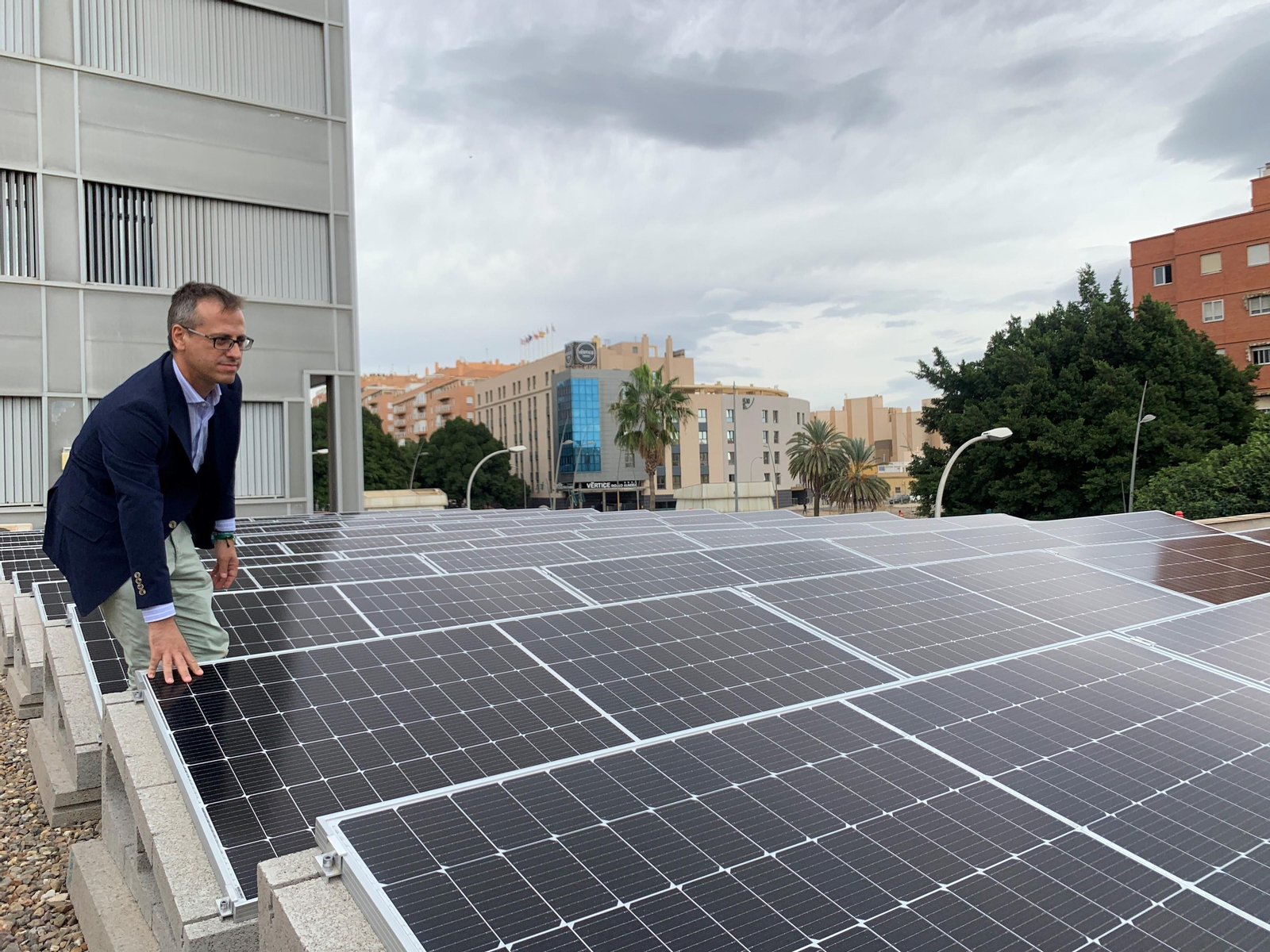 Placas solares en Almería. Placas solares en Almería.
