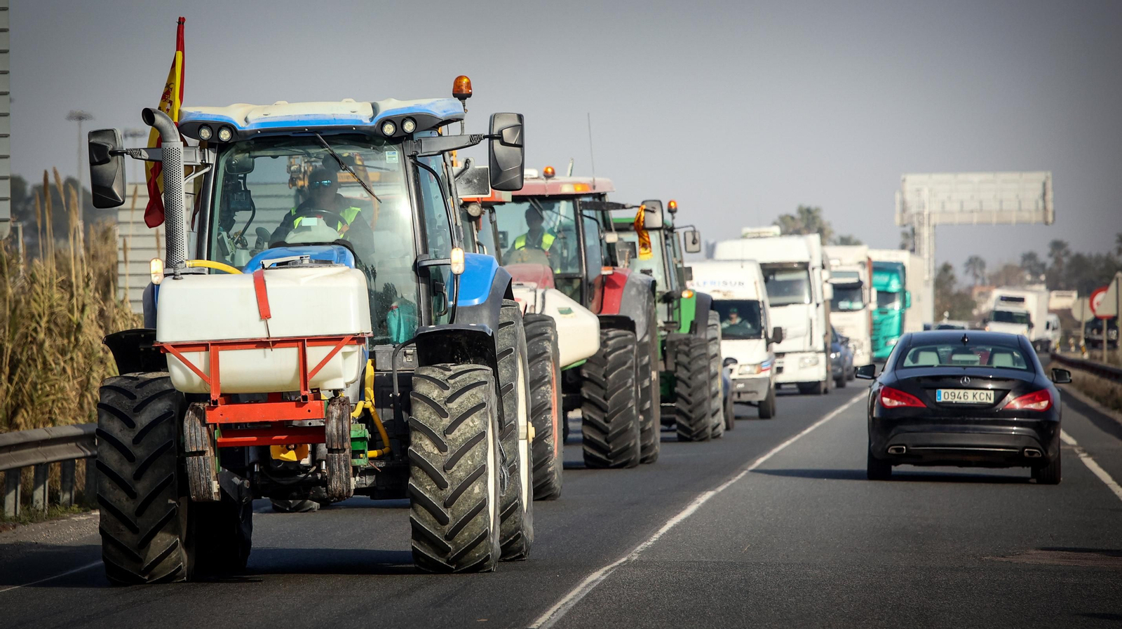Mucha policía y pocos tractores