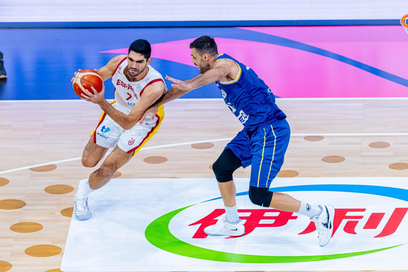 Las fotos del Chipre - España de baloncesto