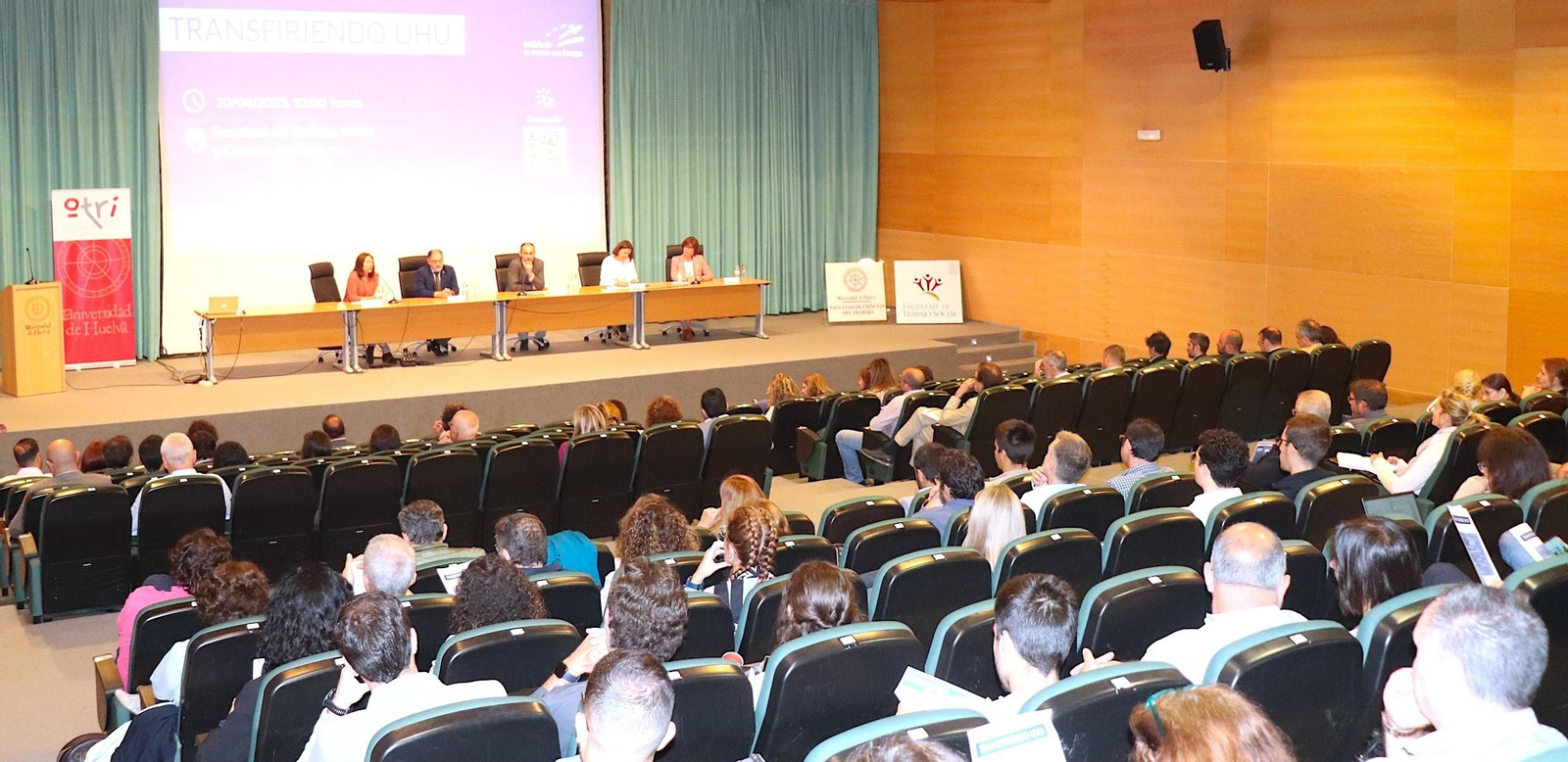 Un momento de ‘Transfiriendo UHU' .