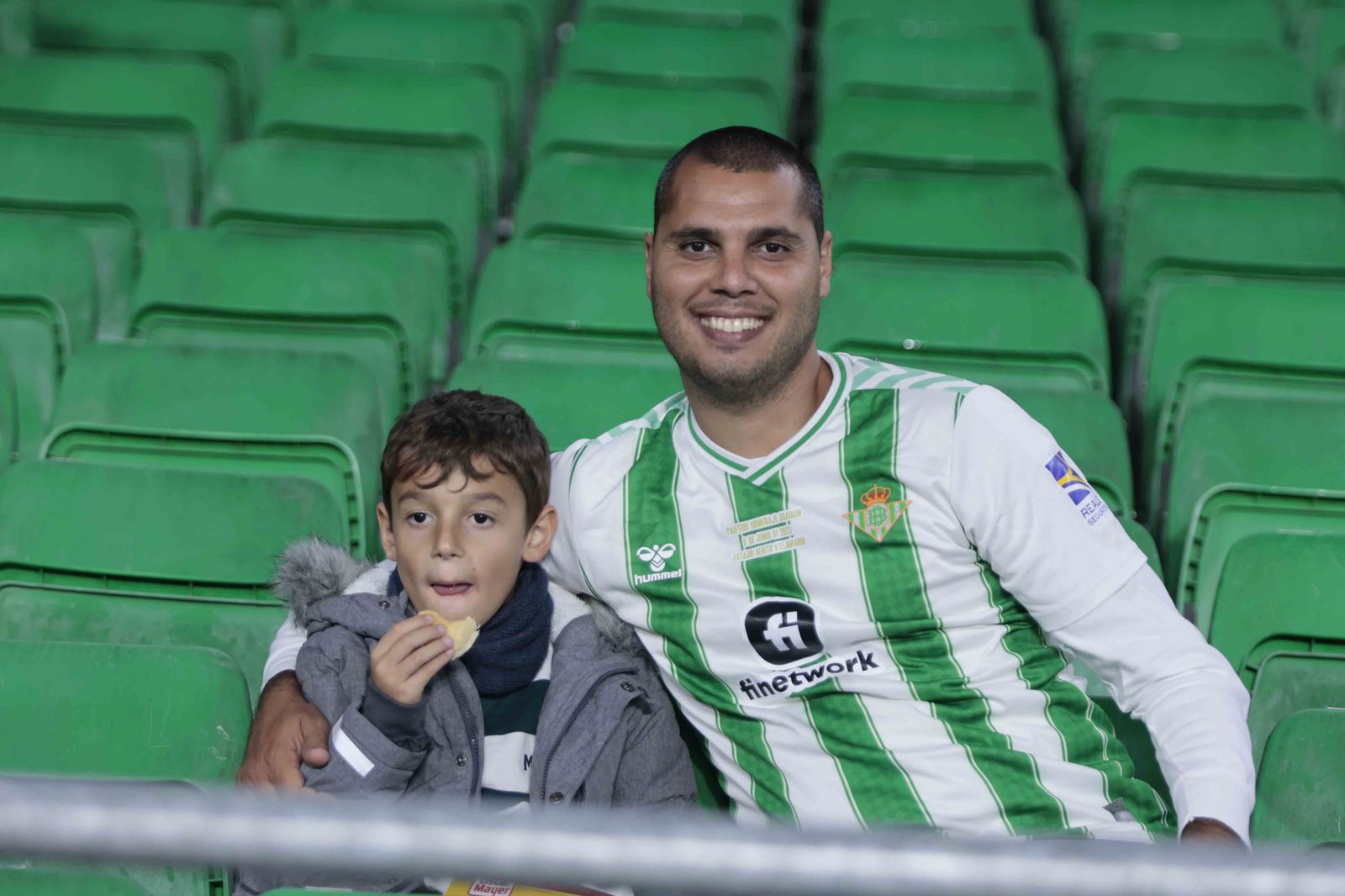 Búscate en las gradas del Villamarín