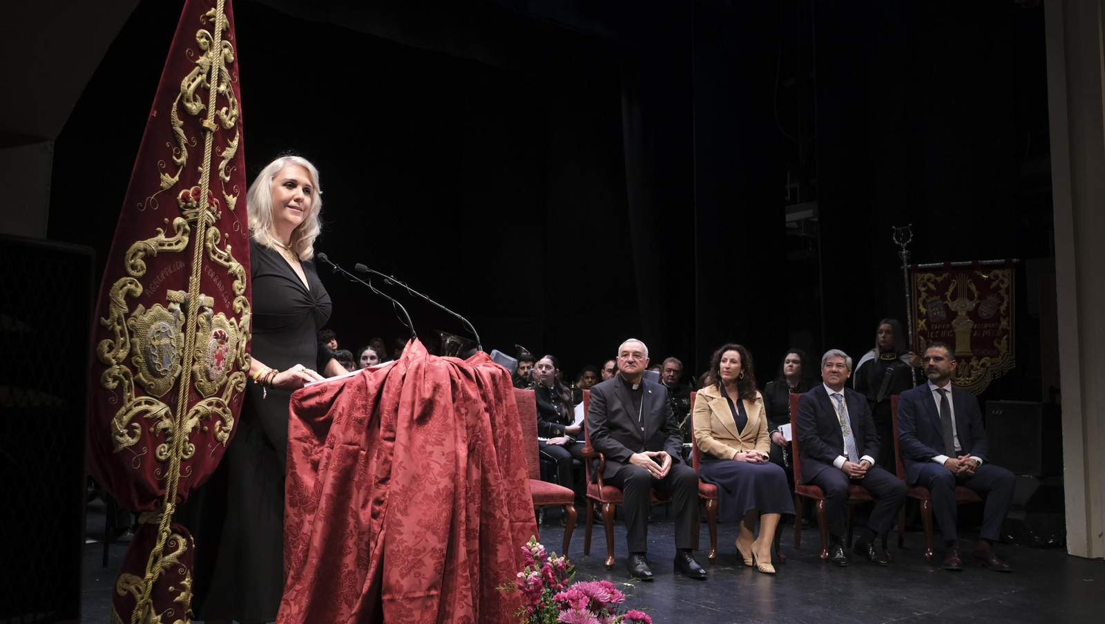 Raquel Criado pregona la Semana Santa Almería 2024, en imágenes