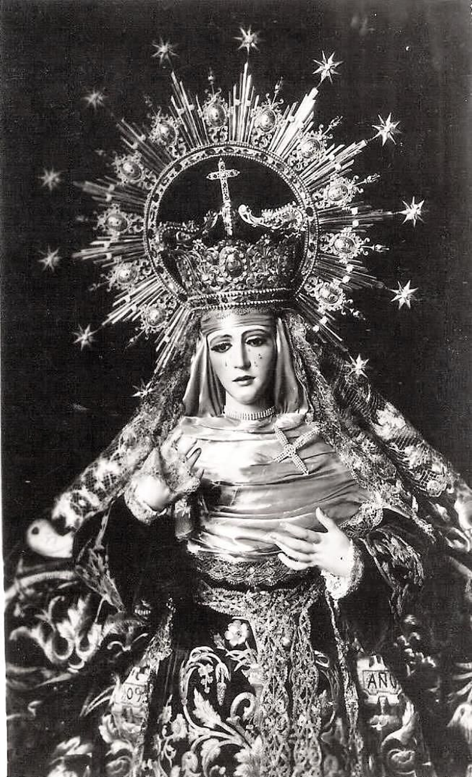 La Esperanza de Triana tras la intervención de Castillo Lastrucci.