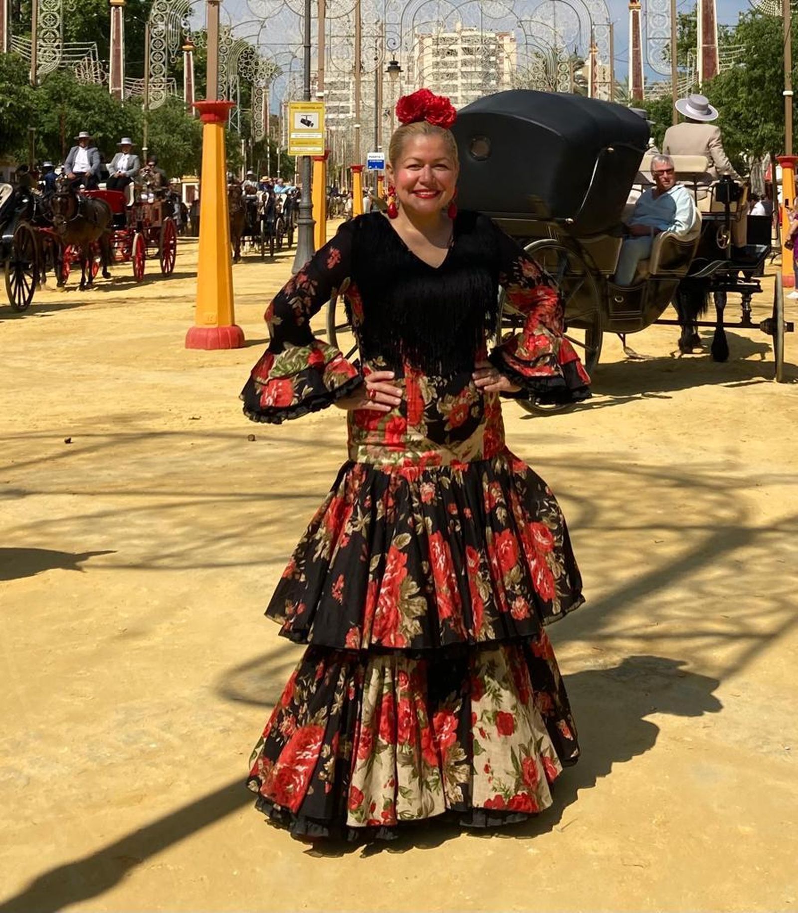 Los trajes de Rocío Martín desfilan en la Feria de Jerez