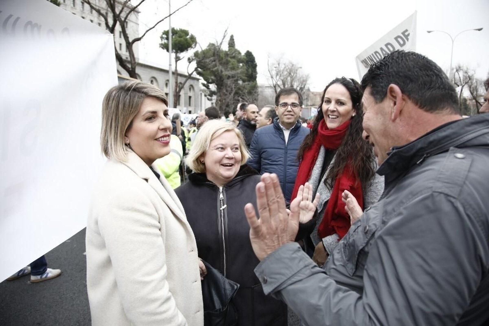 Vea en imágenes la concentración de los regantes ante el recorte del trasvase del Tajo-Segura