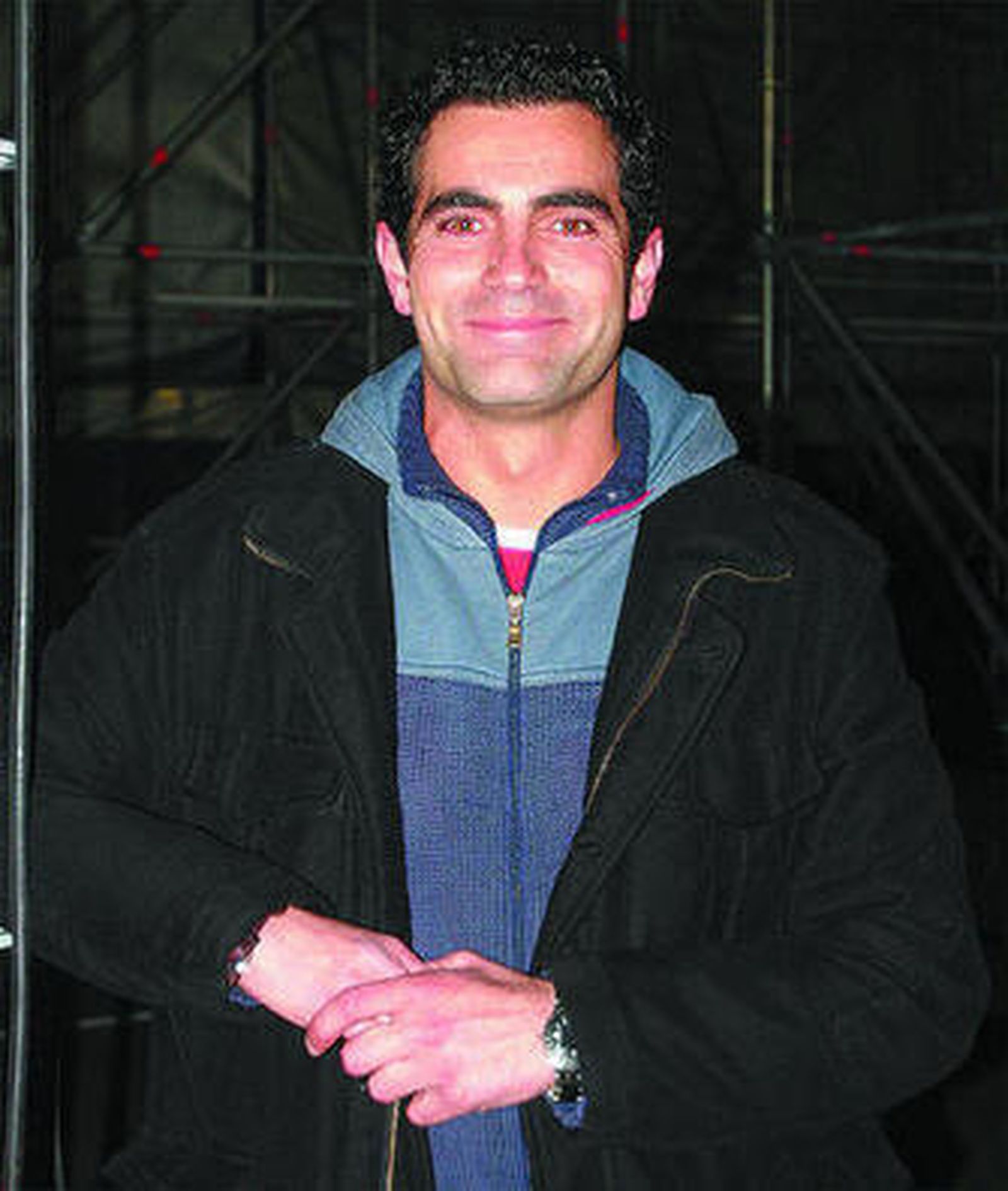 El autor Jesús Bienvenido Saucedo.