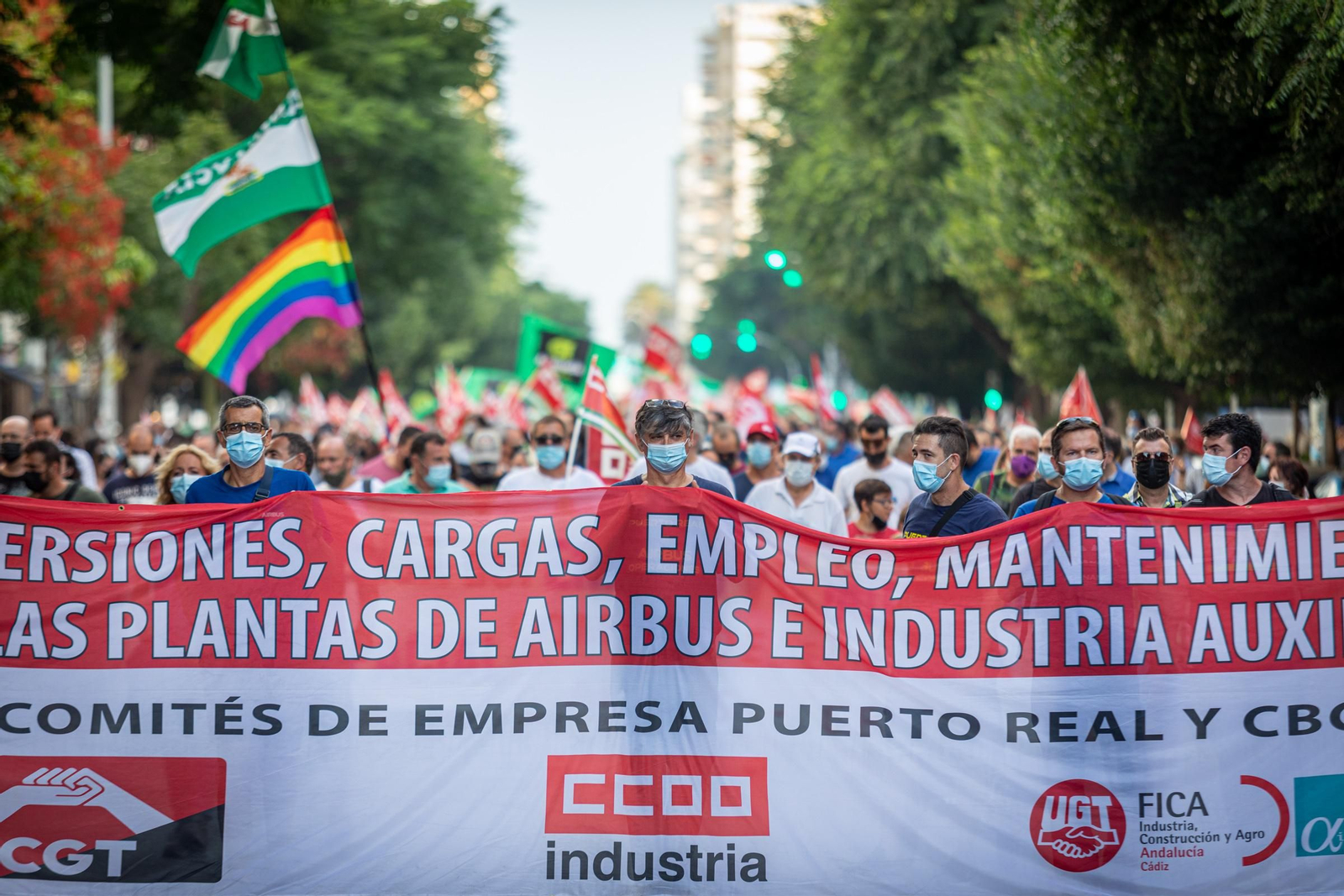 Las imágenes de la manifestación contra el cierre de Airbus Puerto Real