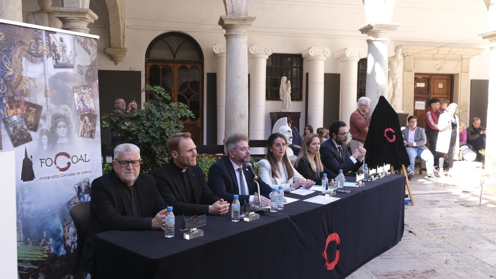 Imágenes de la presentación del cartel Semana Santa 2025 de FOCOAL