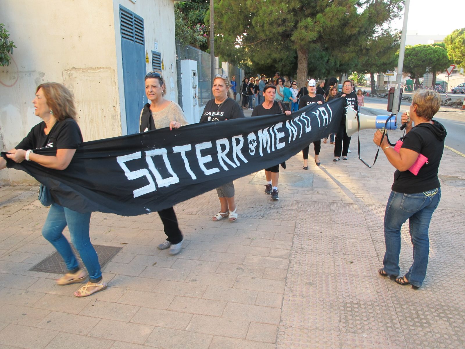 Una de las protestas vecinales contra la alta tensión en el Río San Pedro