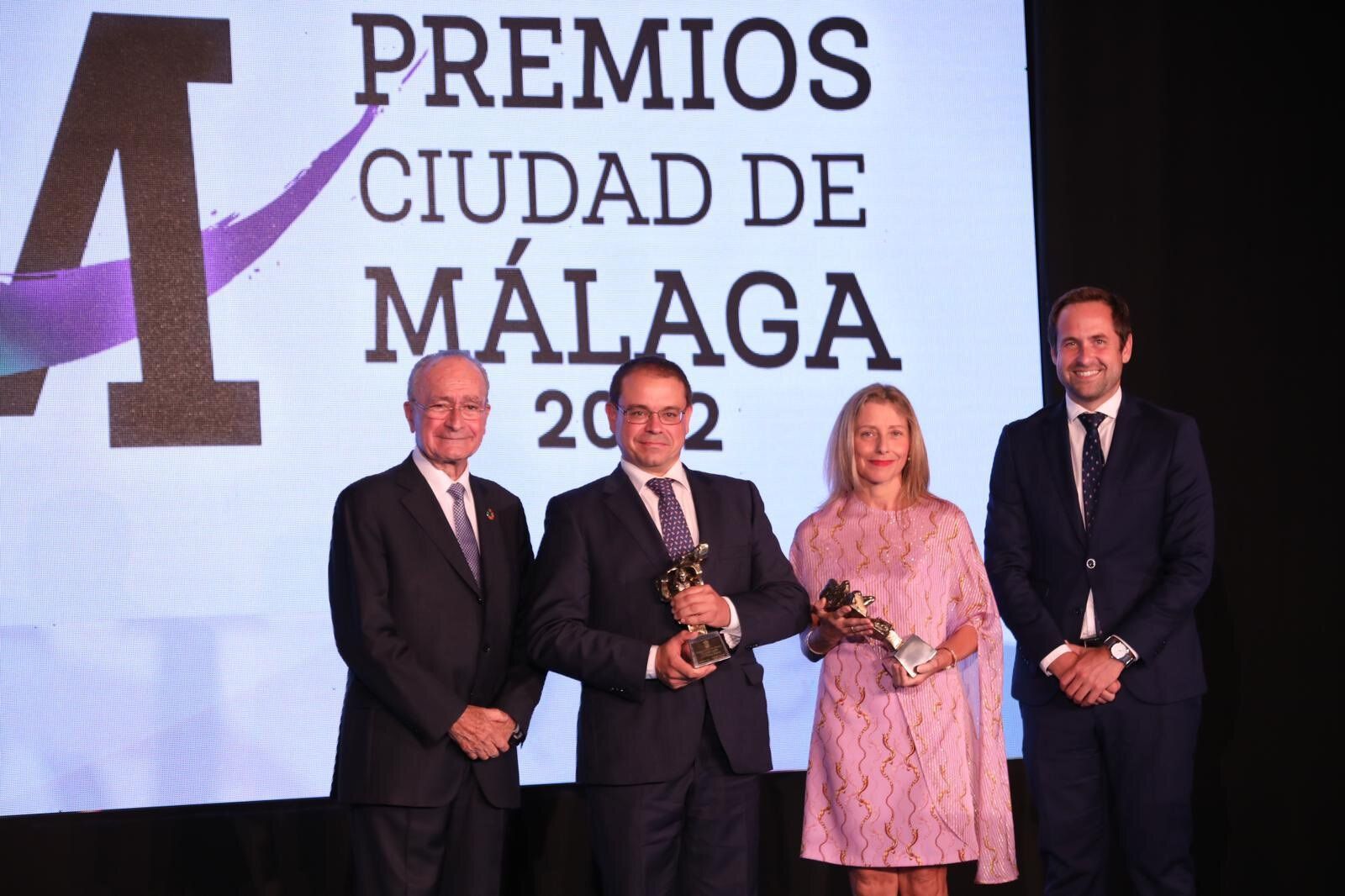 El Premio Ciudad de Málaga a la Educación ha sido para los IES Gaona y Martiricos.