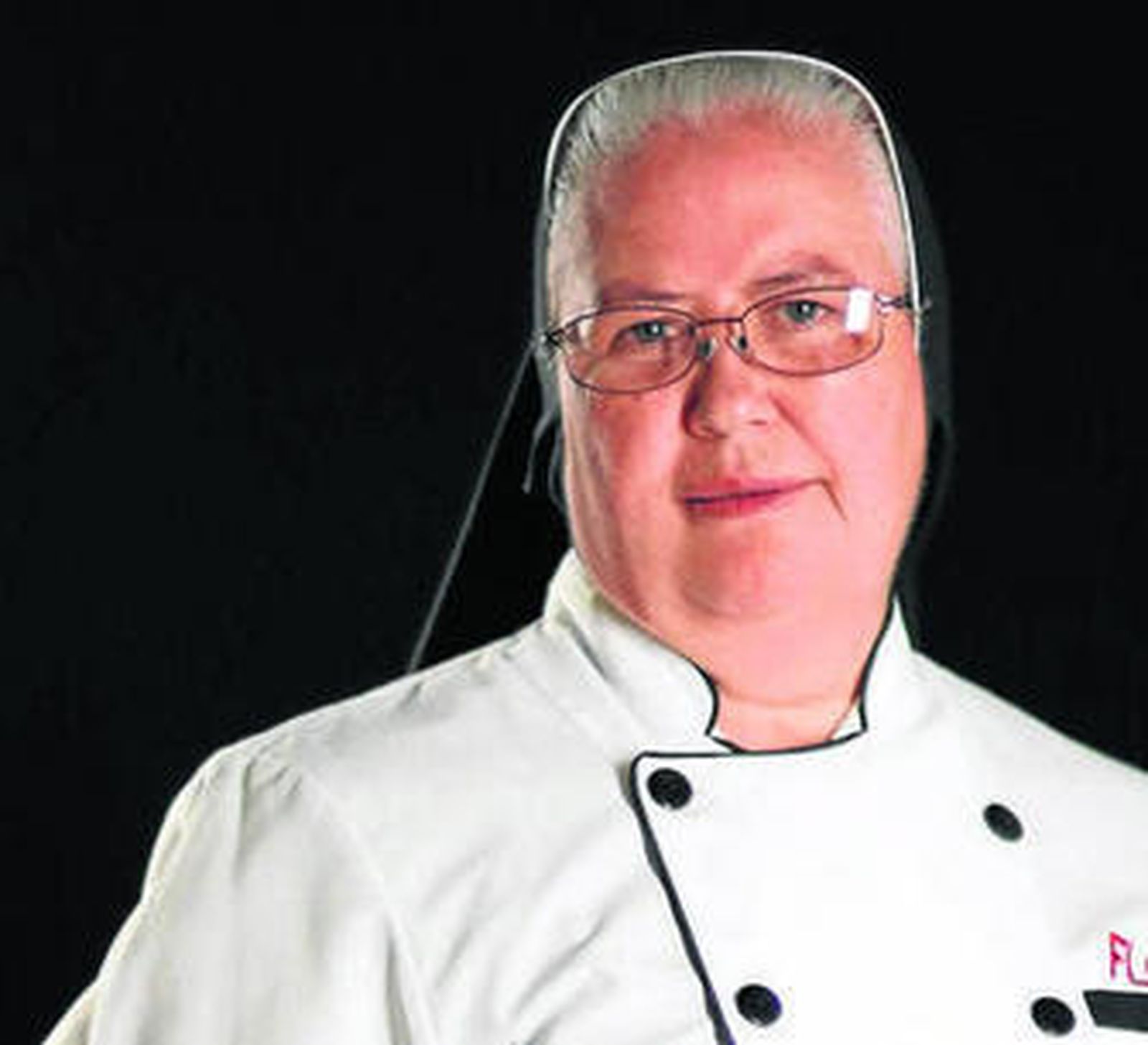 Sor Flor, que estuvo 3 años en España, estrella de 'Masterchef México'.