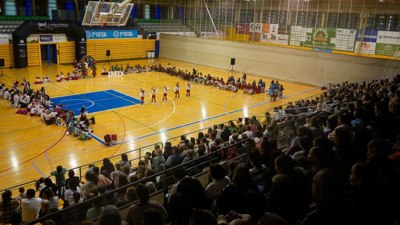 Las exhibiciones se están desarrollando en el Pabellón Municipal de Deportes de El Ejido.