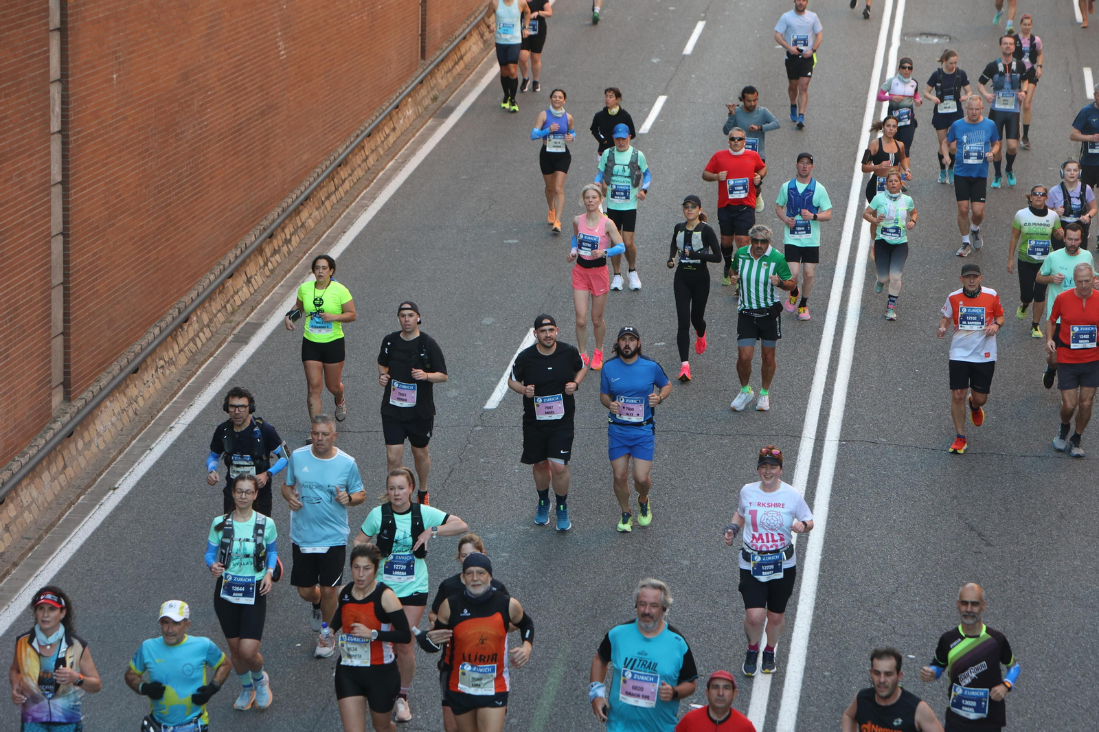 Búscate en la Zurich maratón de Sevilla
