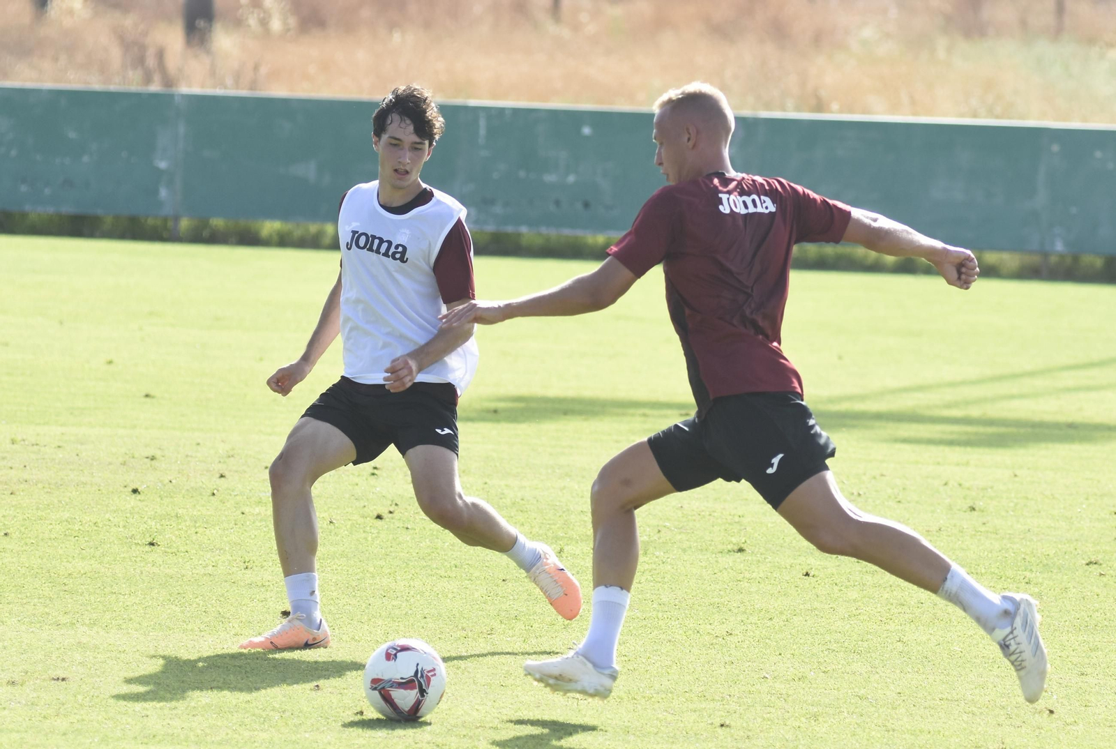 Las mejores fotos del partidillo entre el Córdoba CF y el Córdoba B en la Ciudad Deportiva