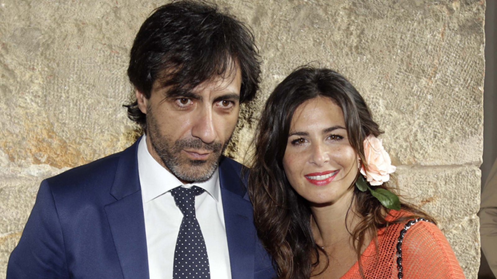 Juan del Val, junto a su esposa, Nuria Roca.