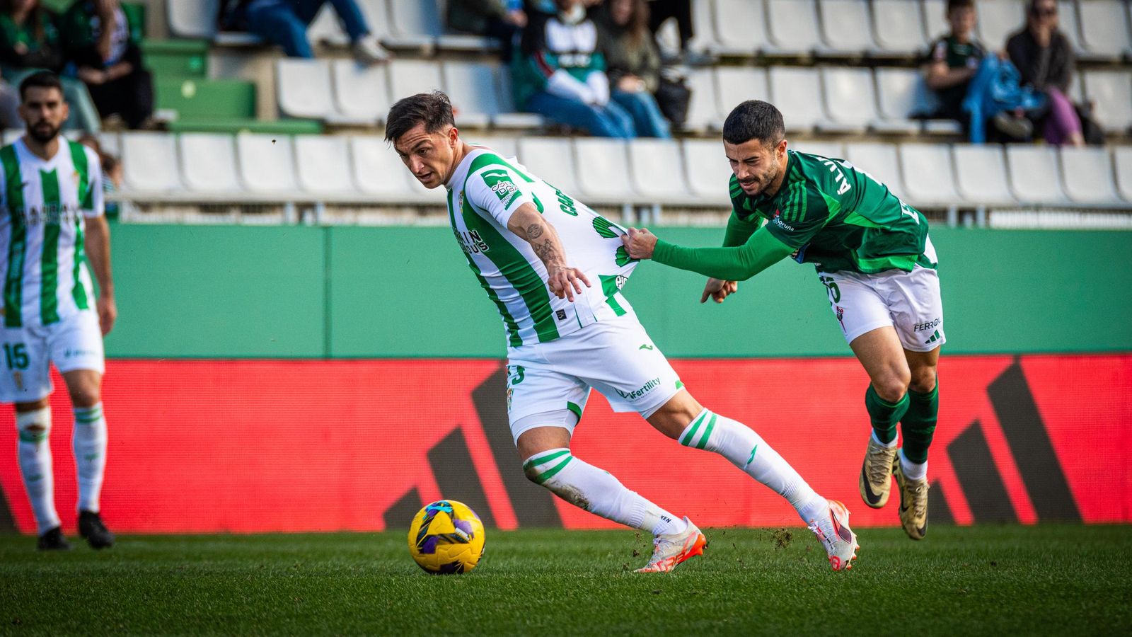 Las mejores fotos del agónico triunfo del Córdoba CF en Ferrol