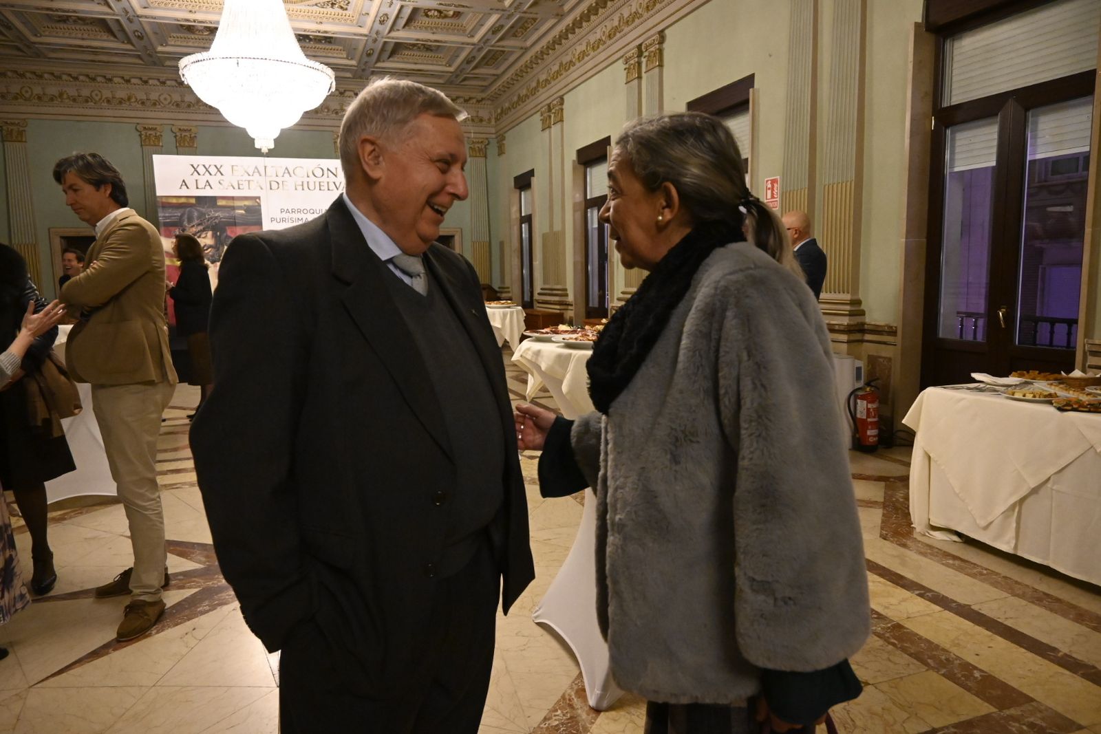 Acto de entrega de recuerdos por la XXX Exaltación a la Saeta de Huelva, en imágenes