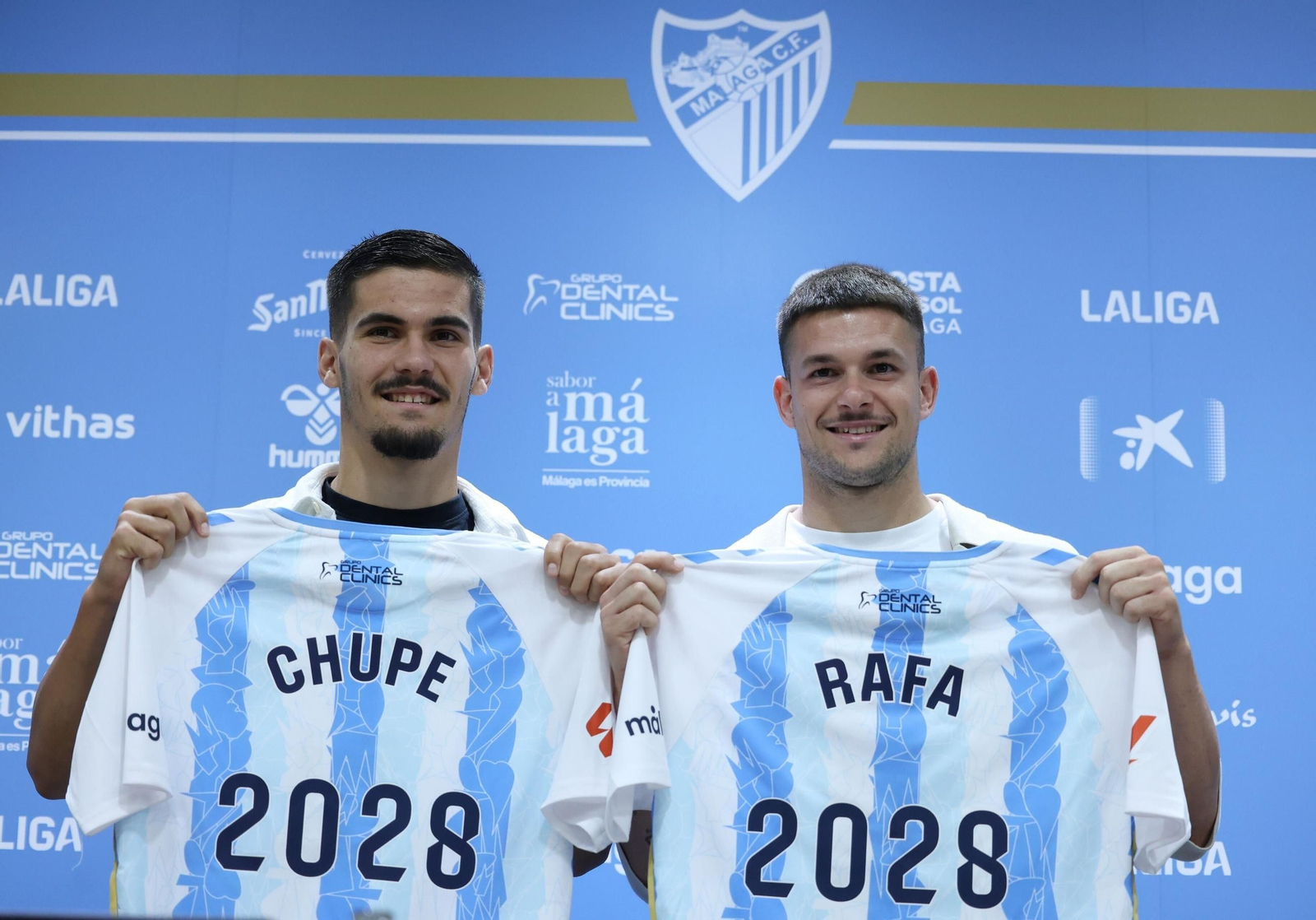 Renovación de Chupete y Rafa y rueda de prensa de Loren, en fotos