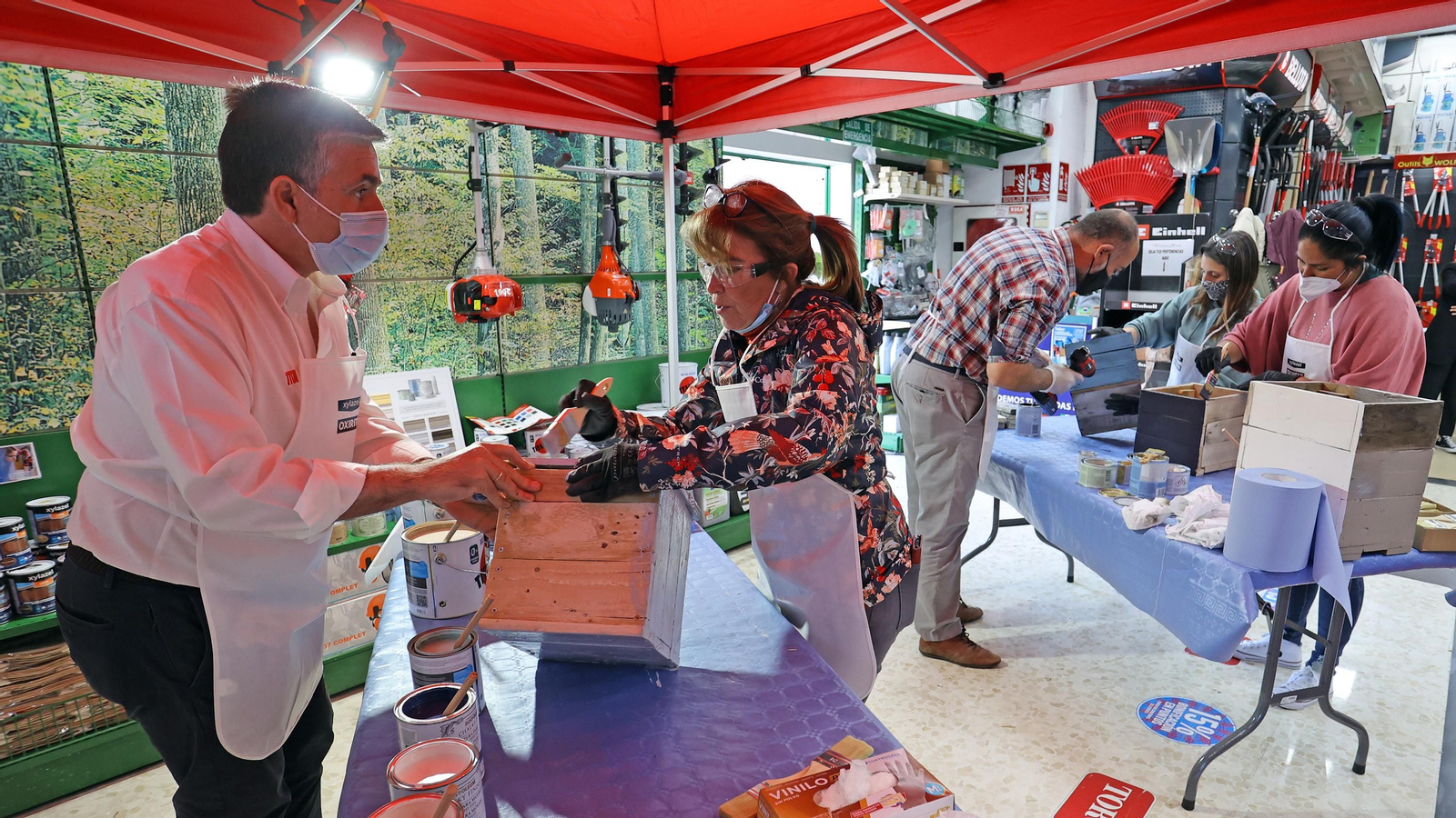 Taller de bricolaje para mujeres de Ferretería Xerez