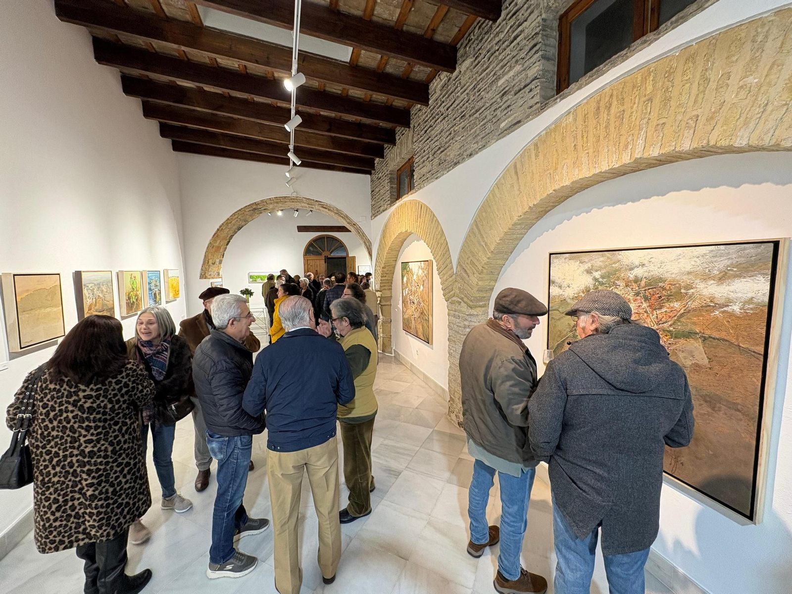 Imágenes de la inauguración de la exposición de fin de año de Pepe basto