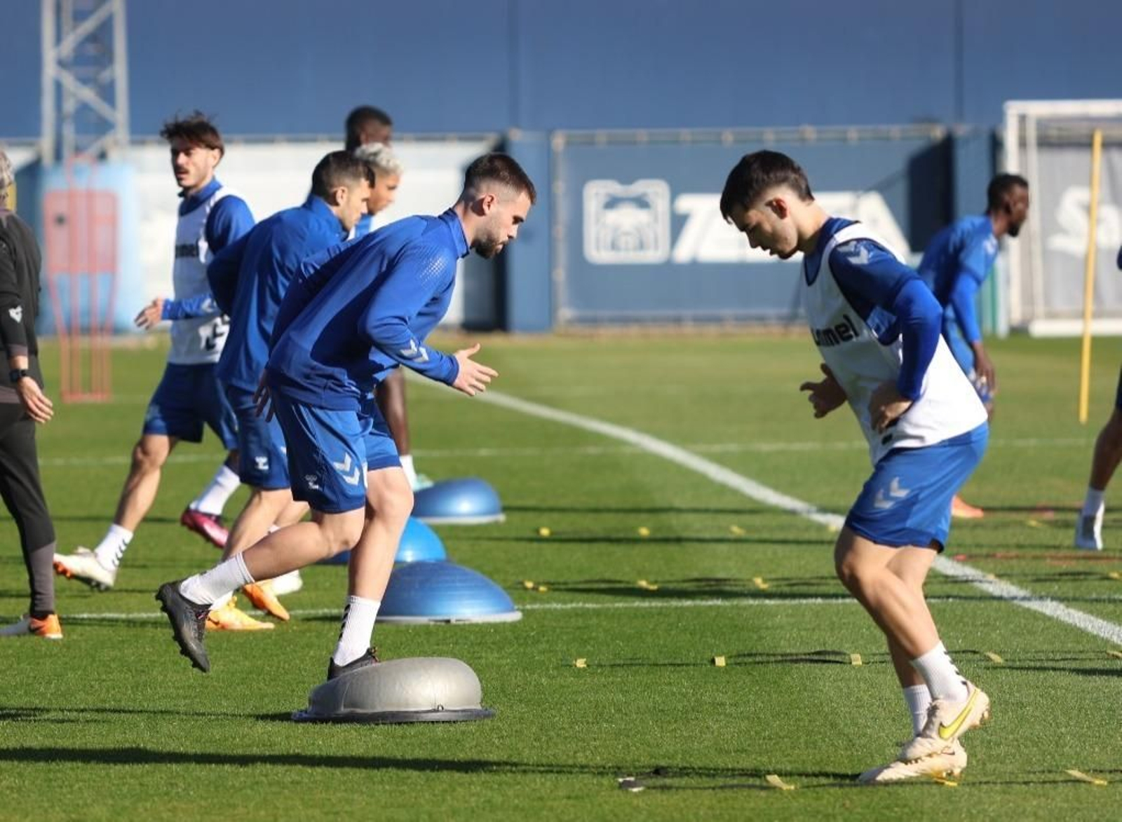 Juande y Chavarría, brotes verdes en el Málaga CF