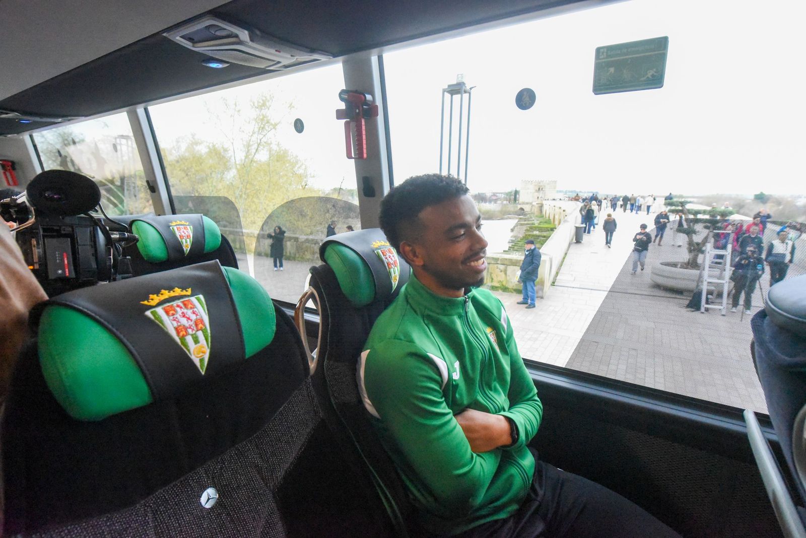 Las mejores fotos de la presentación del nuevo autobús del Córdoba CF