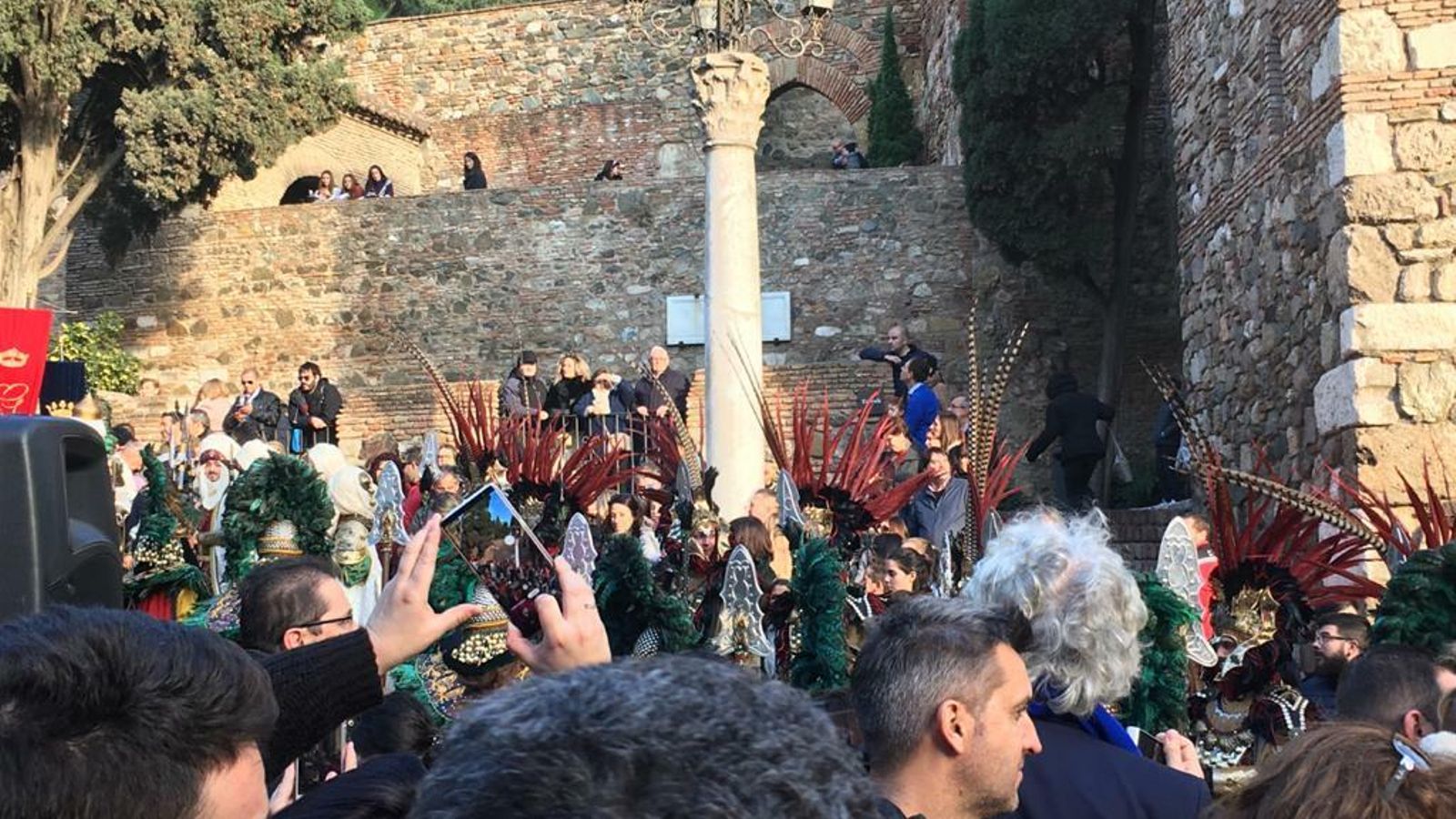 Llegada de la custodia de los Reyes Magos a la Alcazaba.