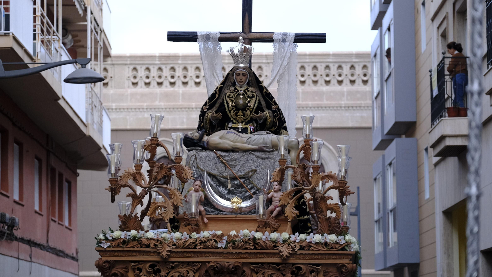 Las mejores imágenes de la Procesión de Angustias