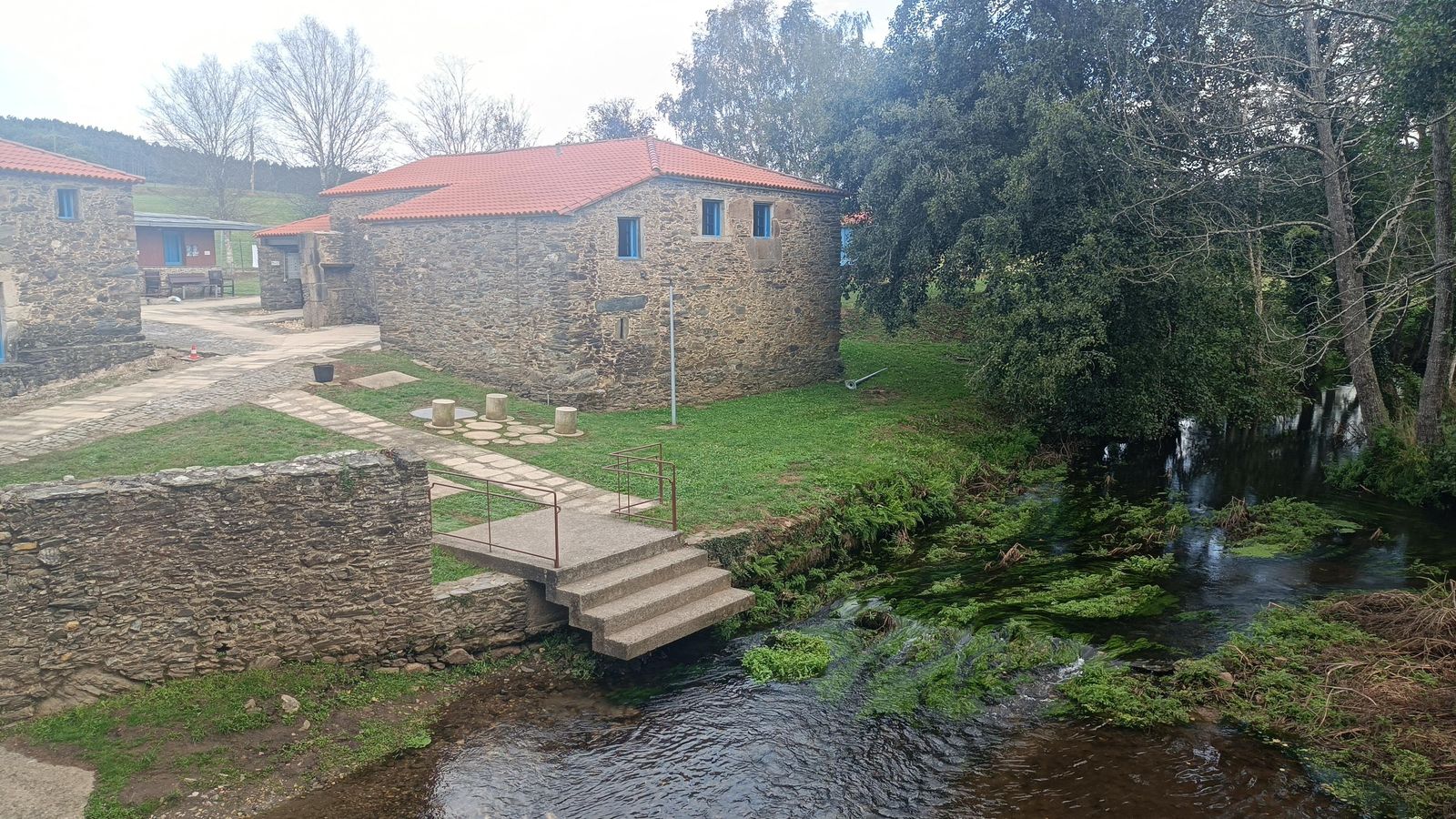 Rivadiso cuenta con una bonita zona fluvial.