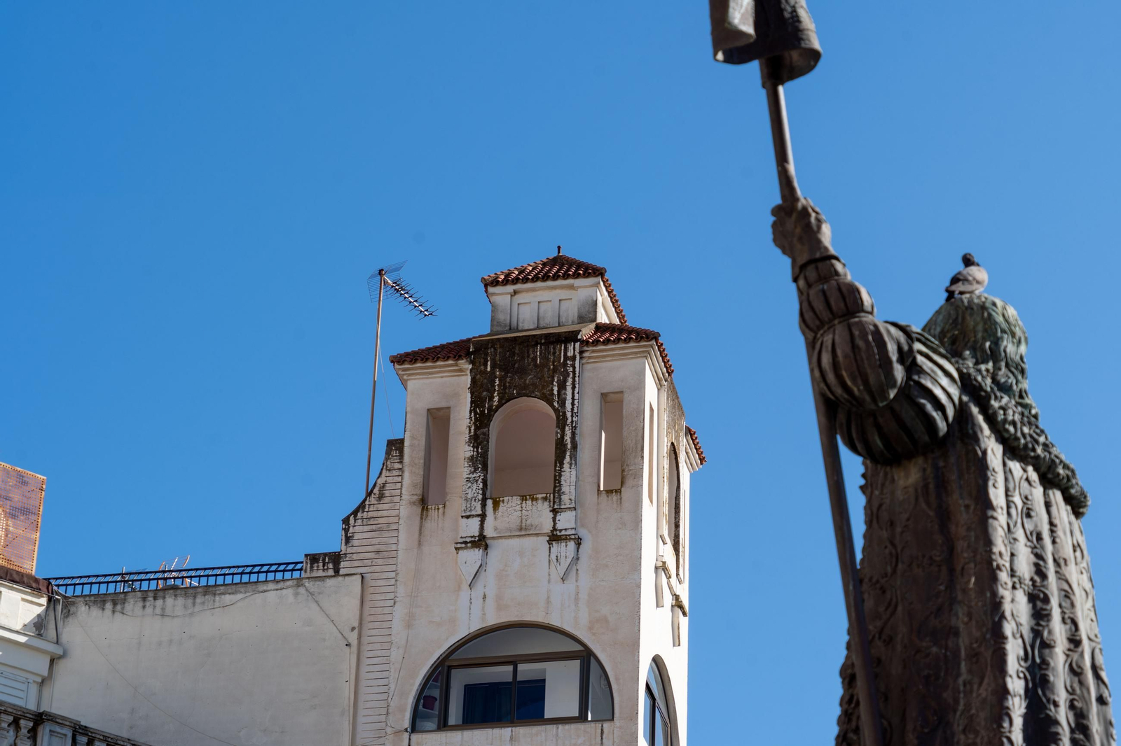 La Plaza de las Monjas, corazón histórico y punto de encuentro social de Huelva