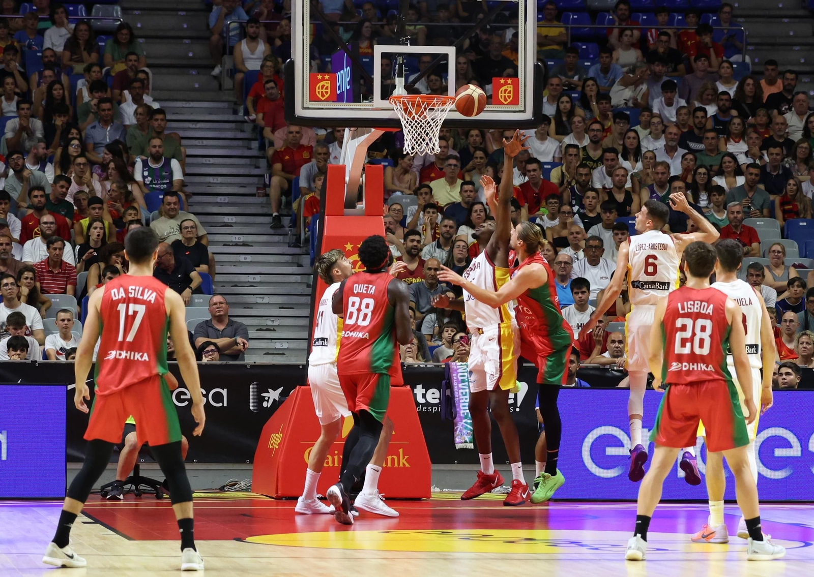 España-Portugal, preparación del Eurobásket en Málaga, en fotos