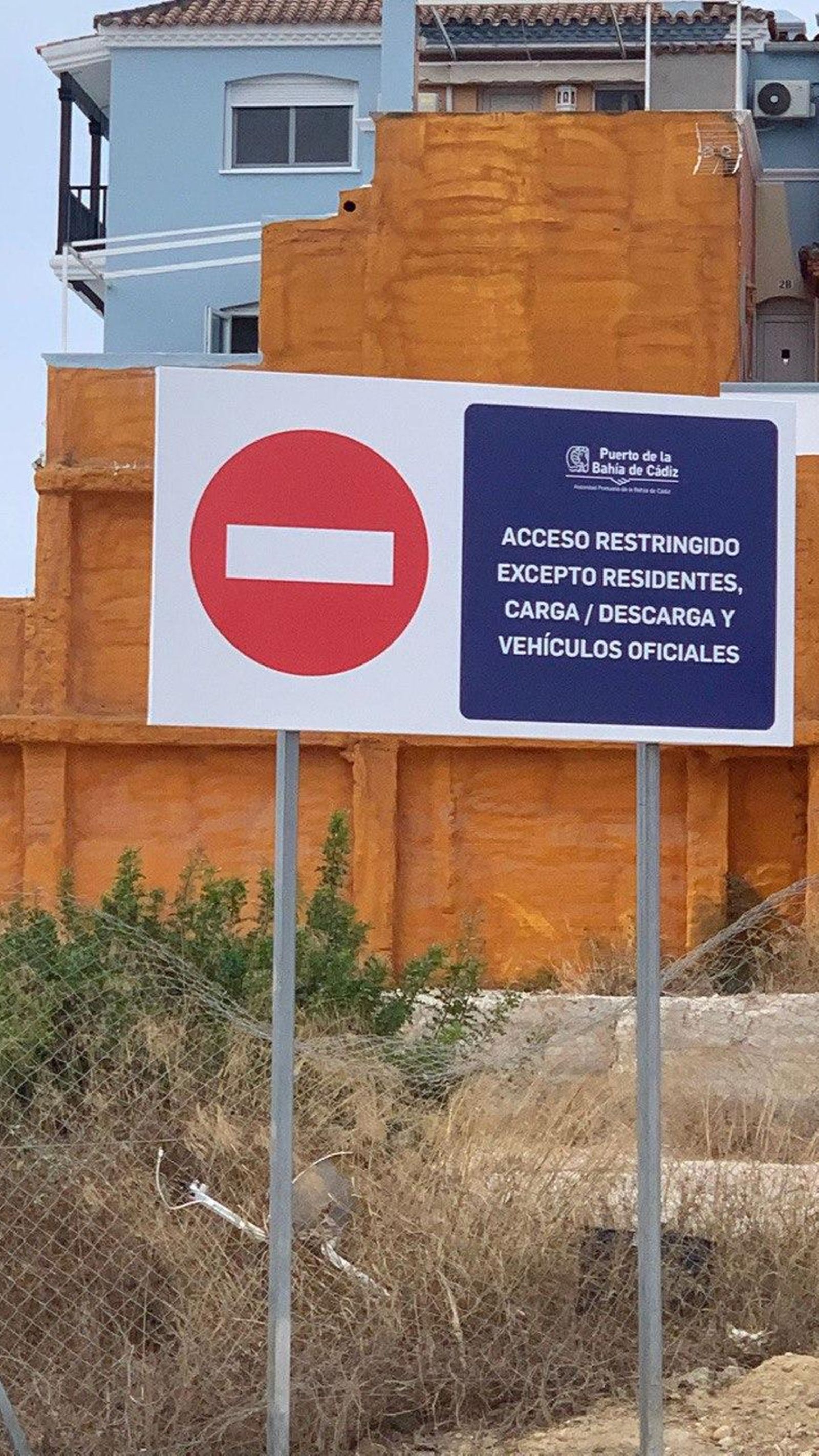 Imagen de la señal instalada.