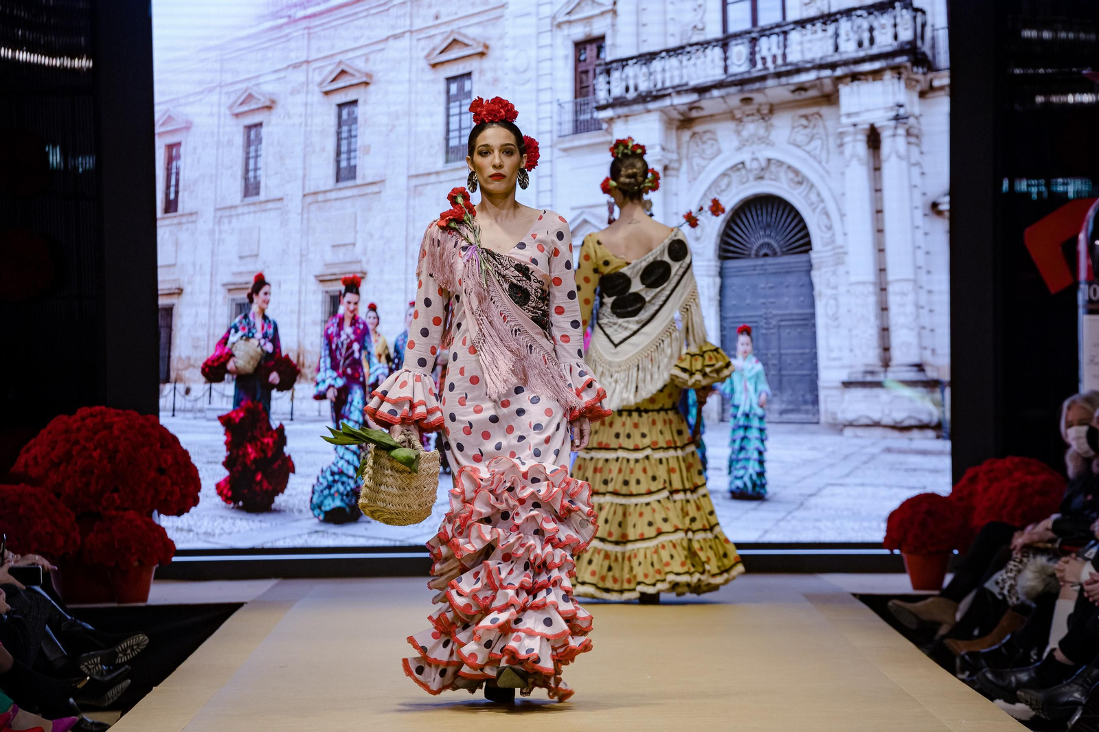 El desfile de Rocío Peralta en la Pasarela Flamenca de Jerez, todas las fotos