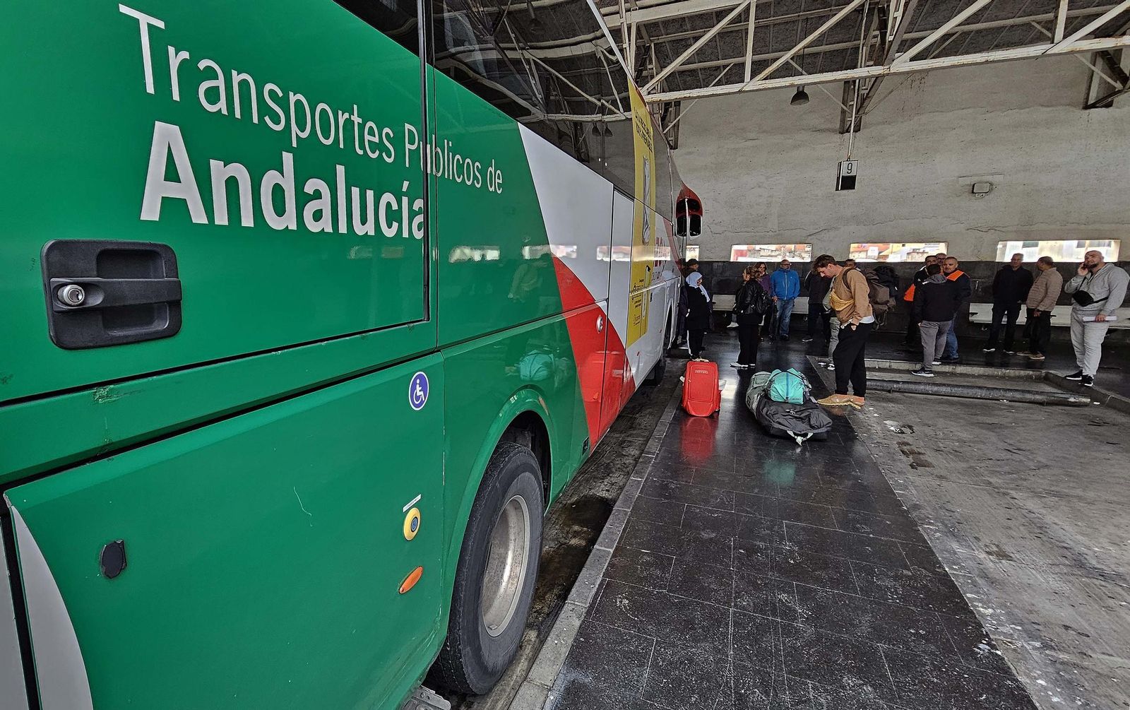 Fotos de la huelga de autobuses en Algeciras