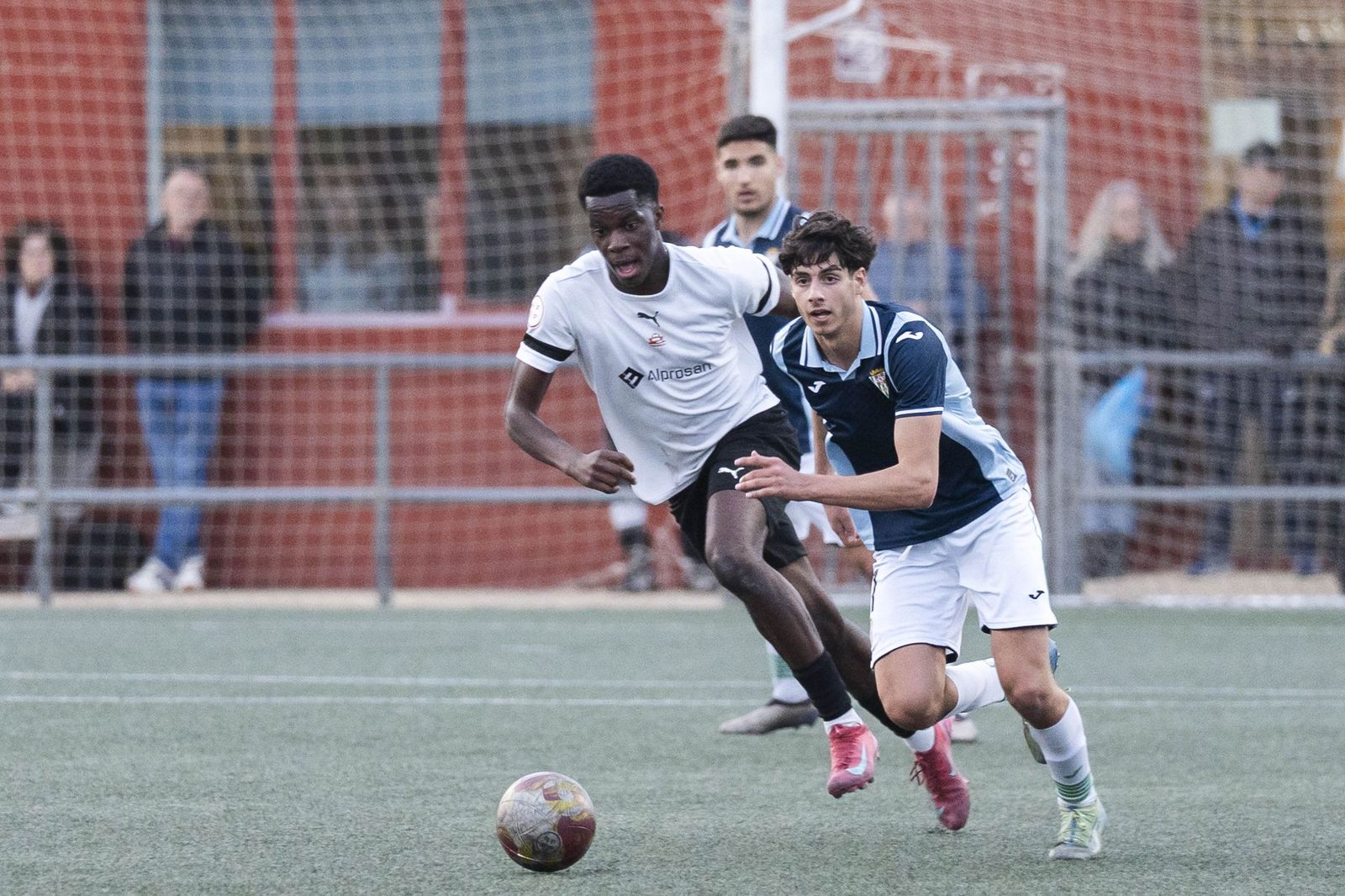 La Cañada-Córdoba CF de la División de Honor Juvenil