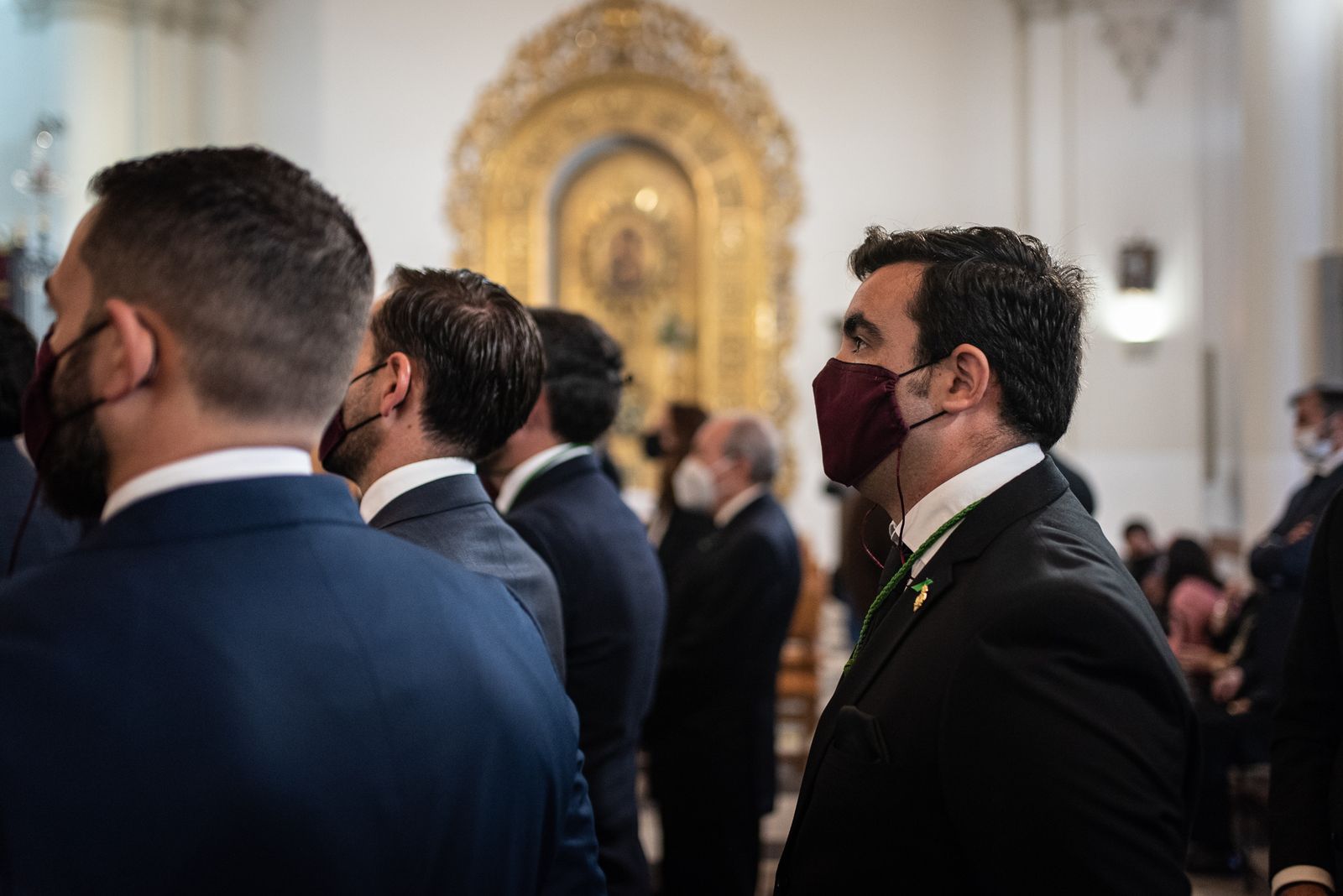Jueves Santo: Imágenes de las Hermandades del Nazareno y Oración en el Huerto