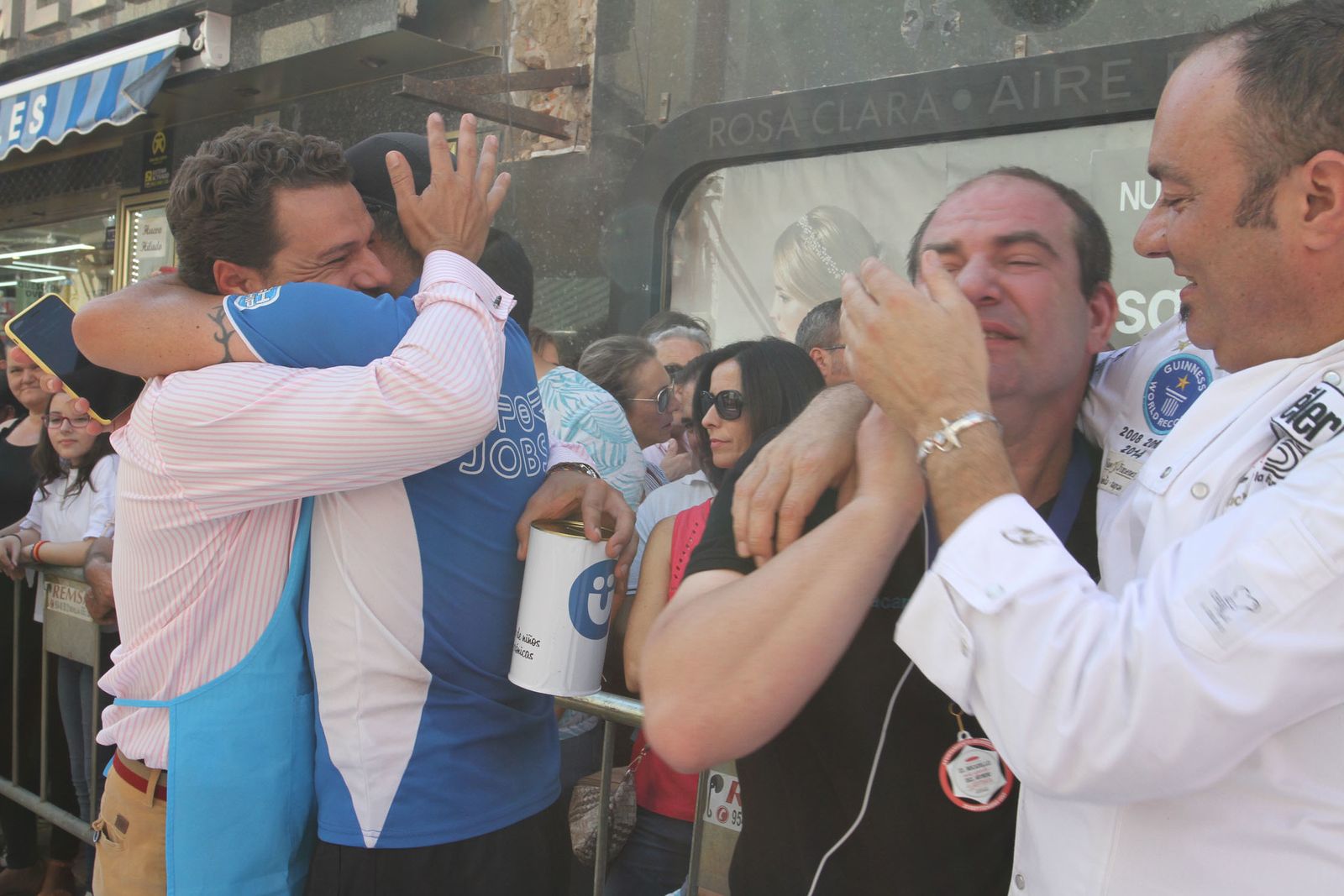 Record Guinnes del bocadillo de jamón mas grande del mundo, en Huelva
