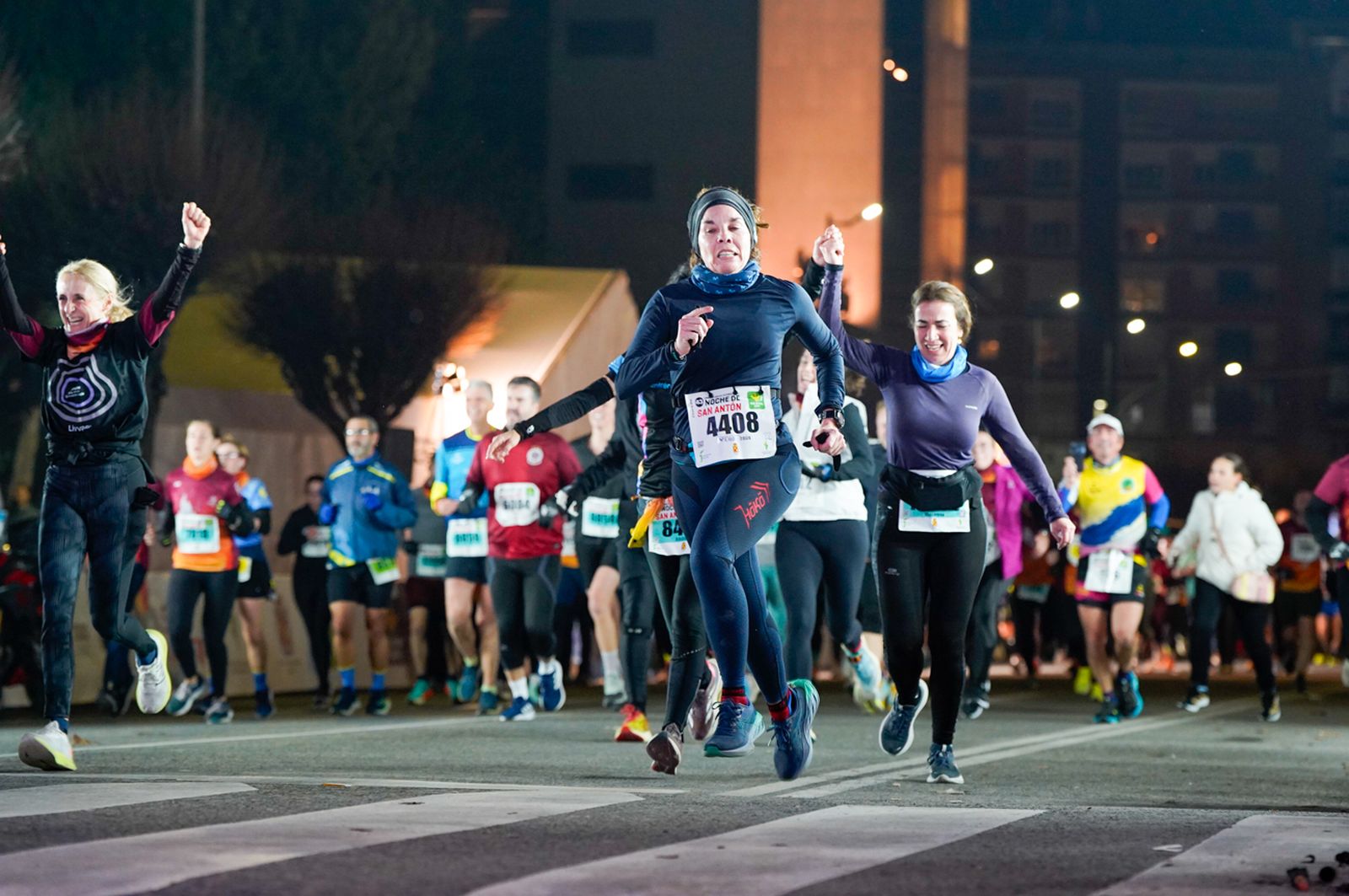 En imágenes: búscate en tu llegada a meta de la Carrera de San Antón 2026 (18)