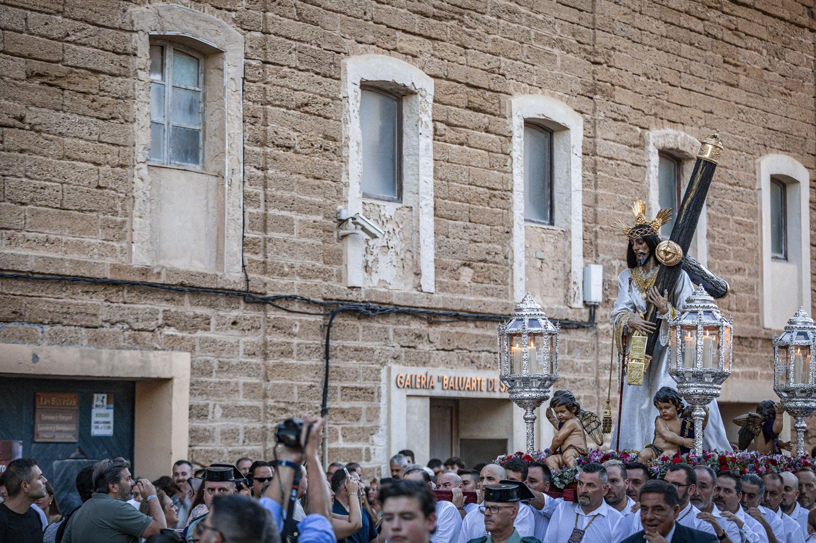 Las imágenes históricas del Nazareno en Puerta Tierra