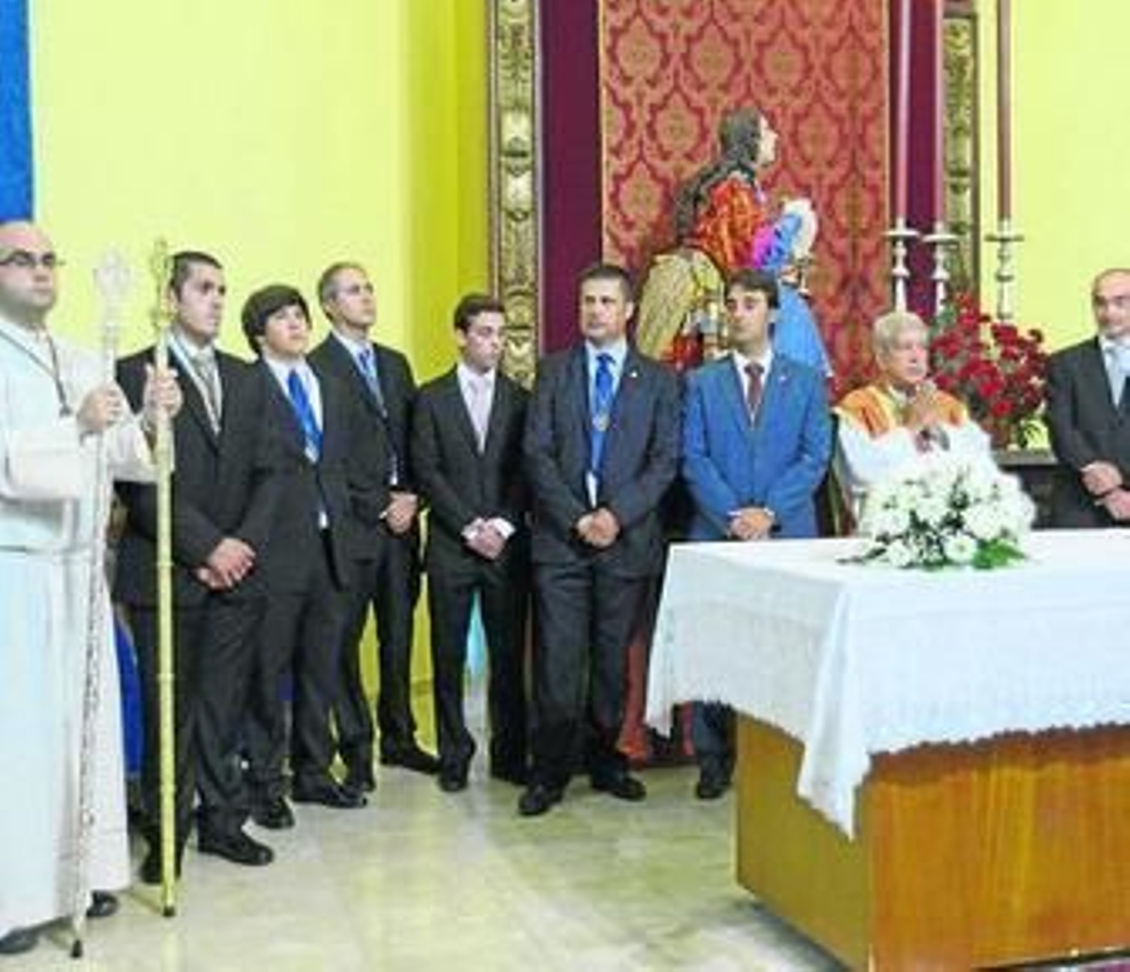 Un instante de la jura del cargo de la junta de gobierno, ayer.