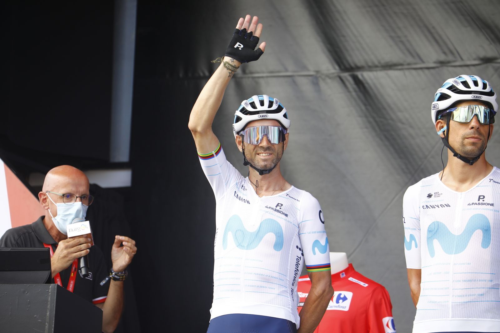 Montoro vibra con la salida de etapa de La Vuelta, en imágenes