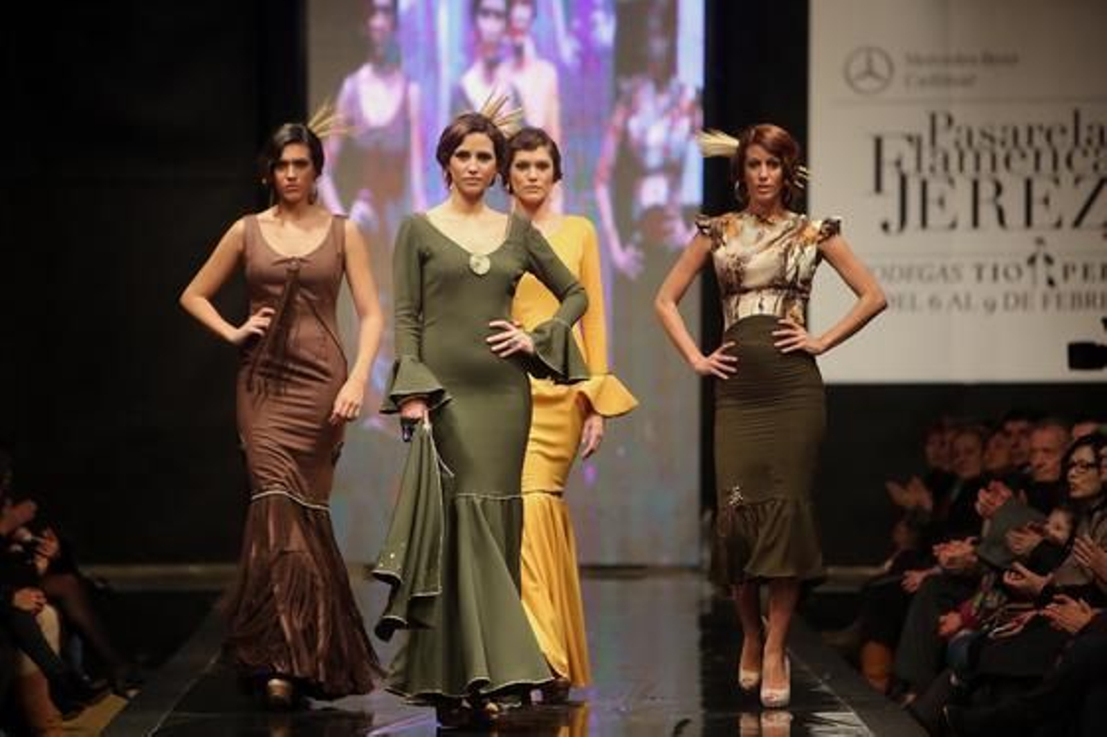 Las imágenes del desfiles de Doble B y Lya Maisha