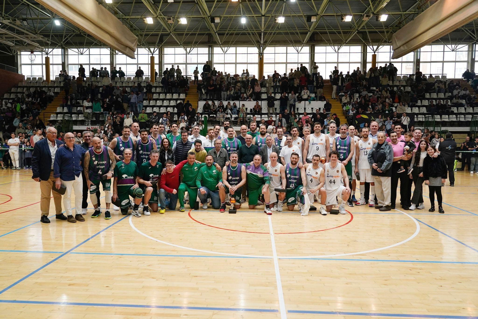 Unicaja-Real Madrid de leyendas: Rudy y Chacho deciden (60-80)