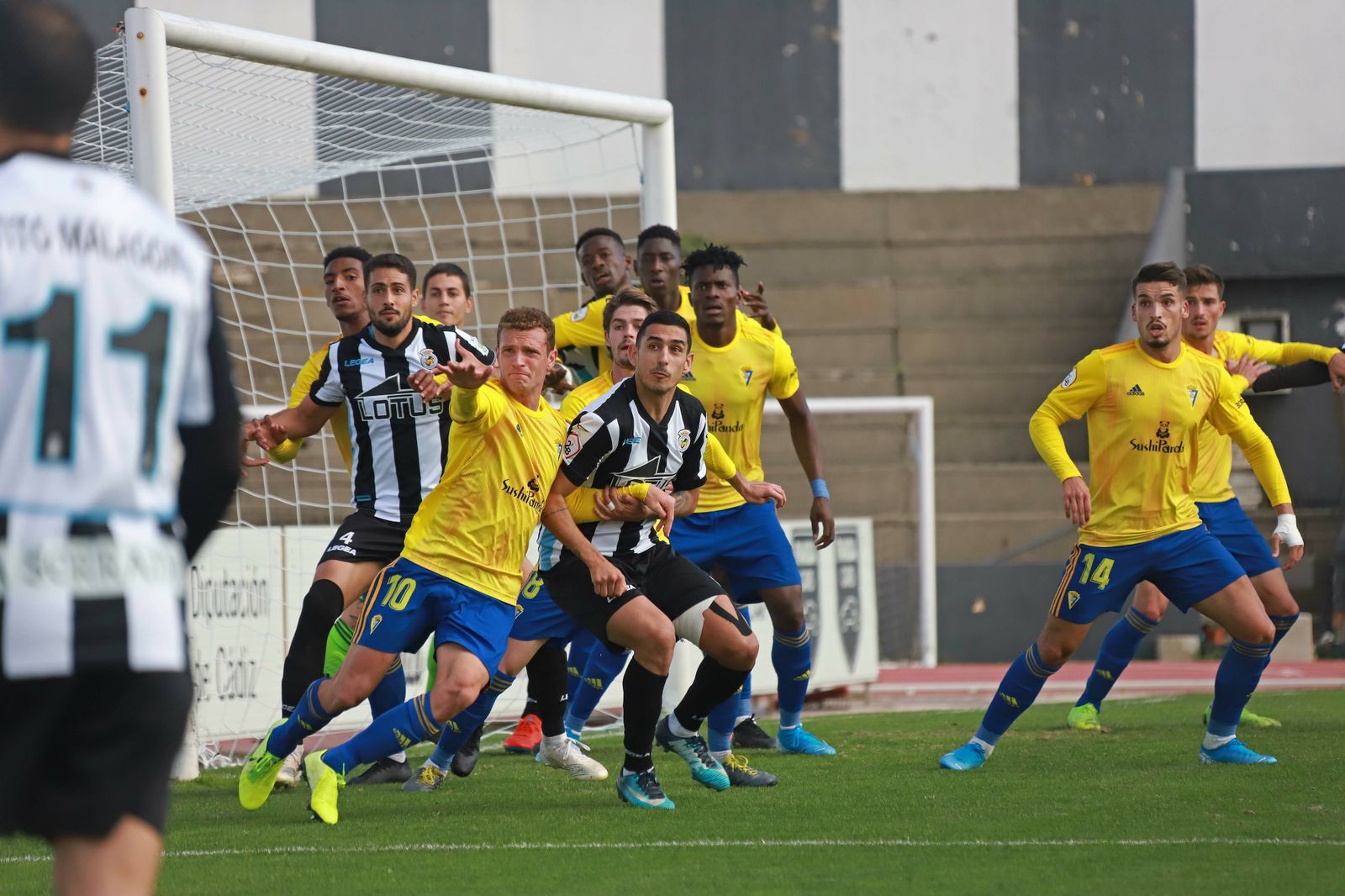 El Cádiz B, durante el partido que disputó hace dos semanas ante la Balona.