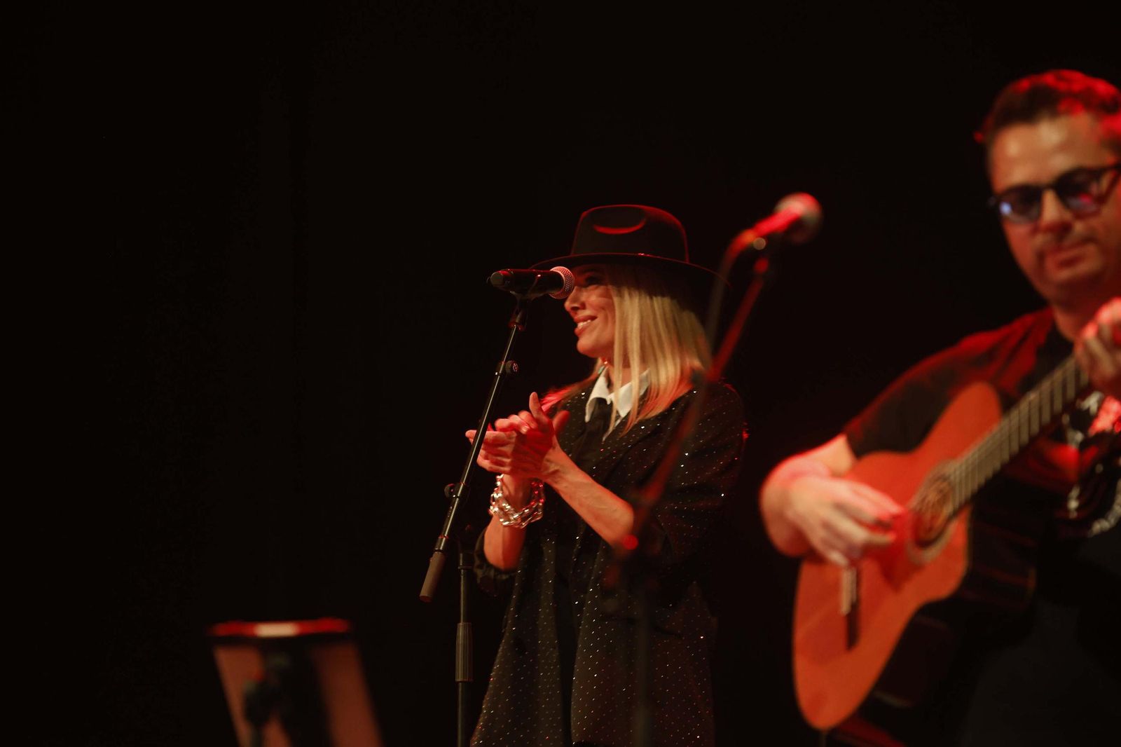 Fotos del concierto de Marta Santos en La Línea