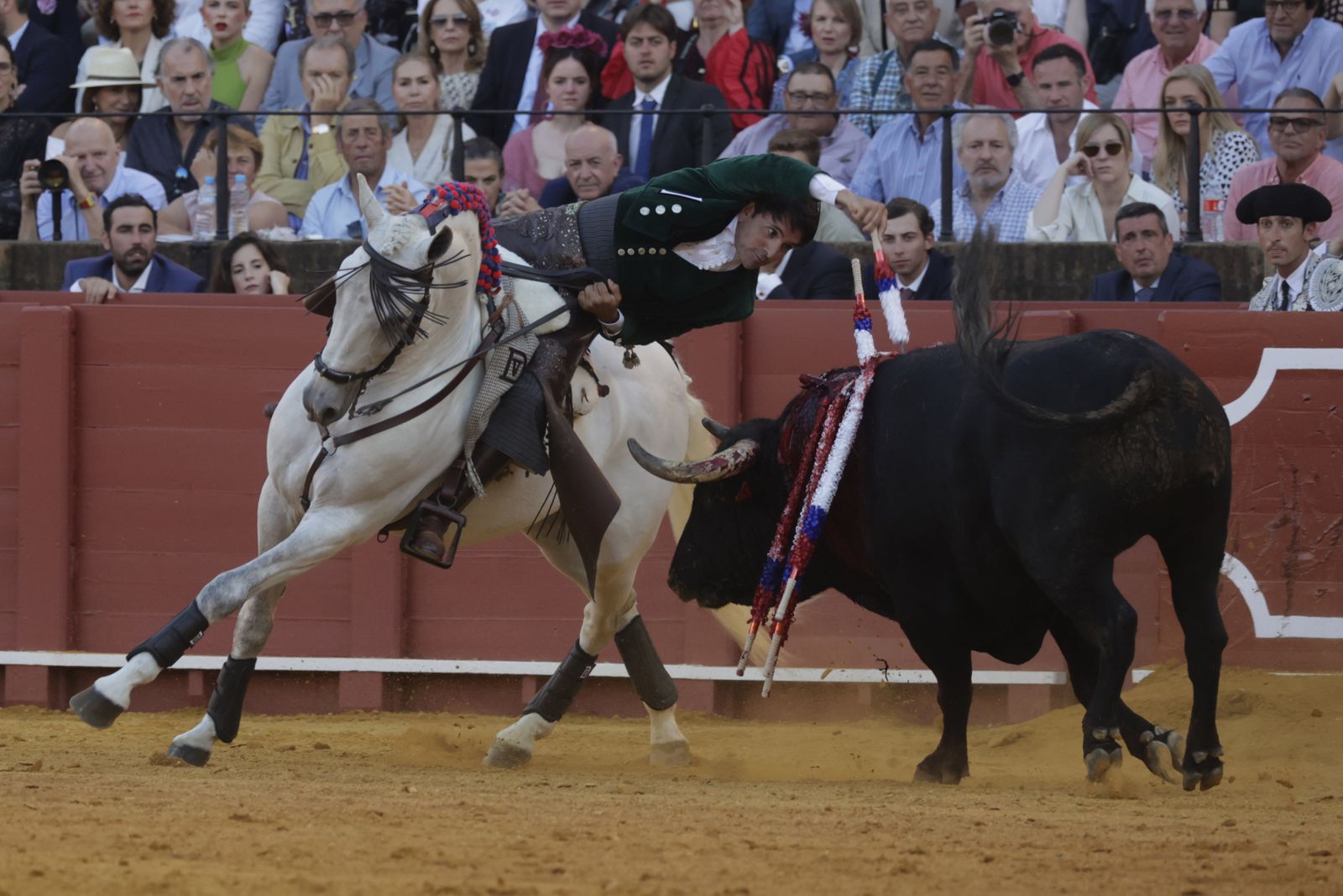 Imágenes de la corrida de rejones en la Maestranza de Sevilla